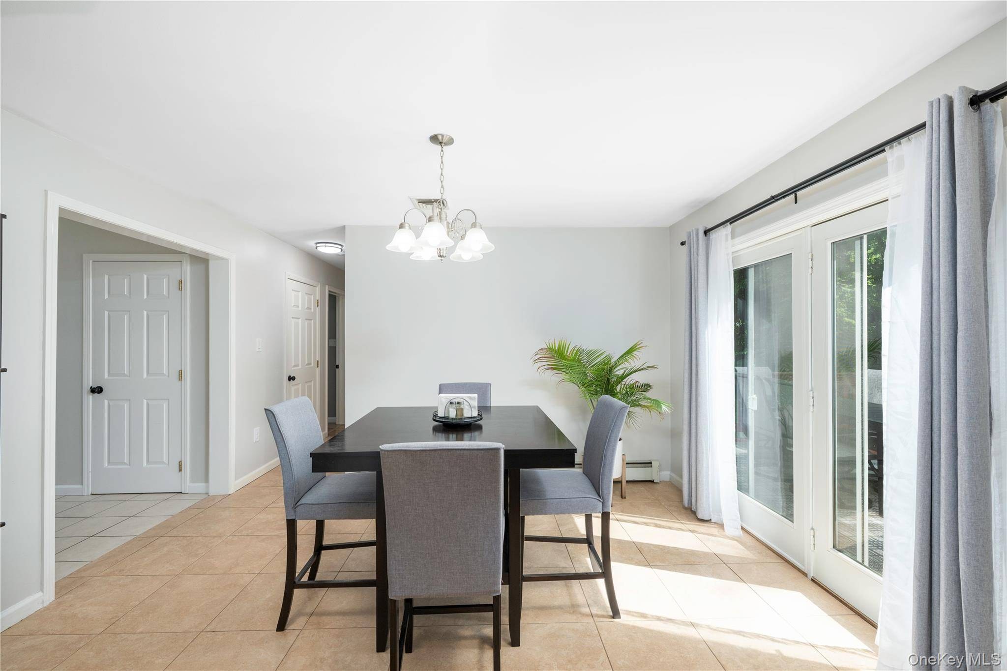 Casa com 2 Quartos à Venda em Lake Peekskill - Nova Iorque - EUA - 5