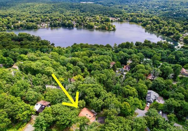 Casa com 2 Quartos à Venda em Lake Peekskill - Nova Iorque - EUA - 3