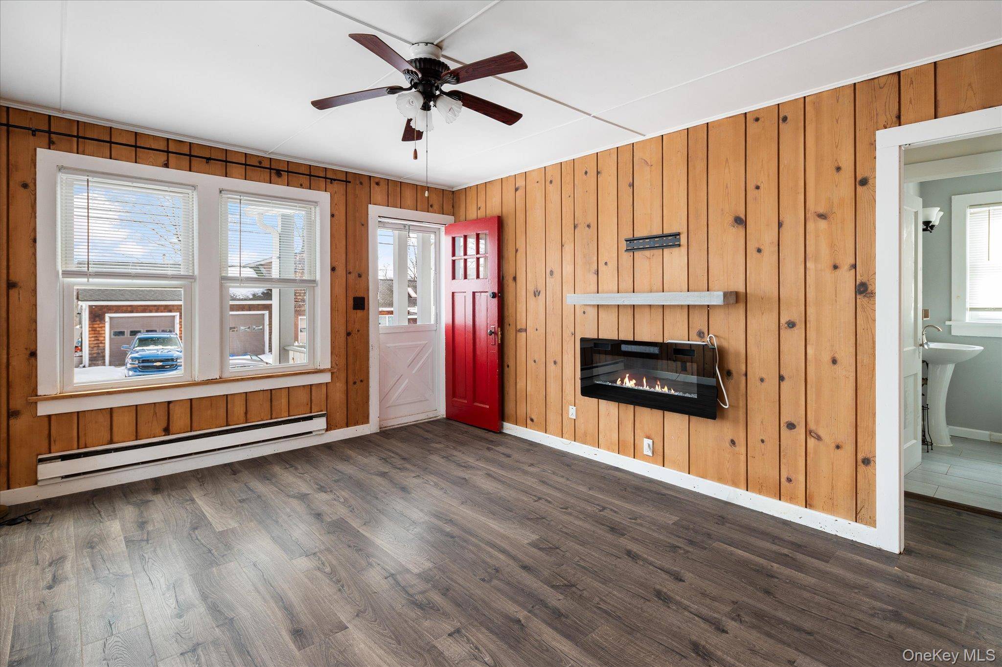 Casa com 2 Quartos à Venda em Lake Peekskill - Nova Iorque - EUA - 2