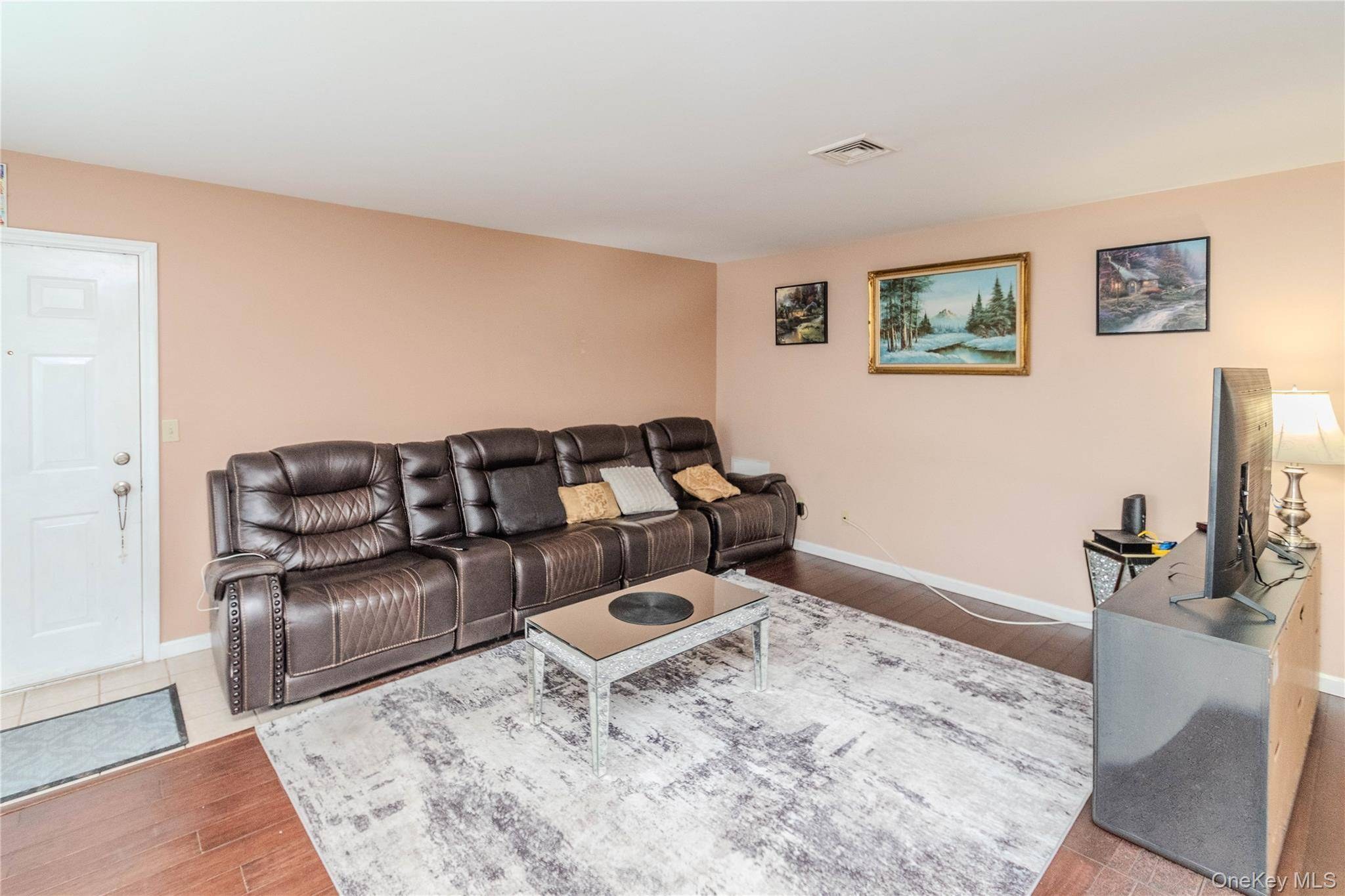 Casa de 2 Dormitorios en Venta en Liberty - Nueva York - EE. UU. - 8