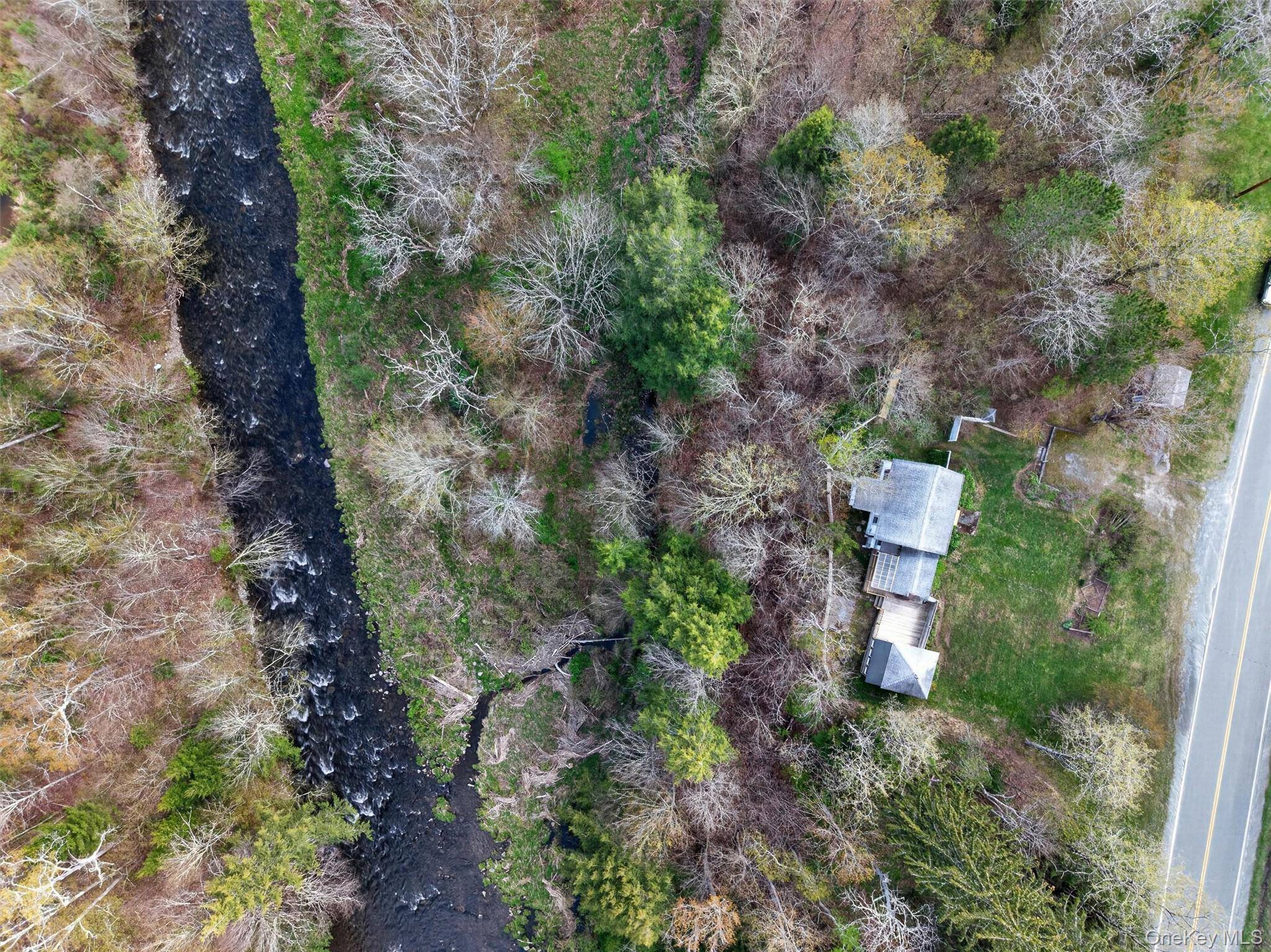 Casa com 2 Quartos à Venda em Livingston Manor - Nova Iorque - EUA - 2