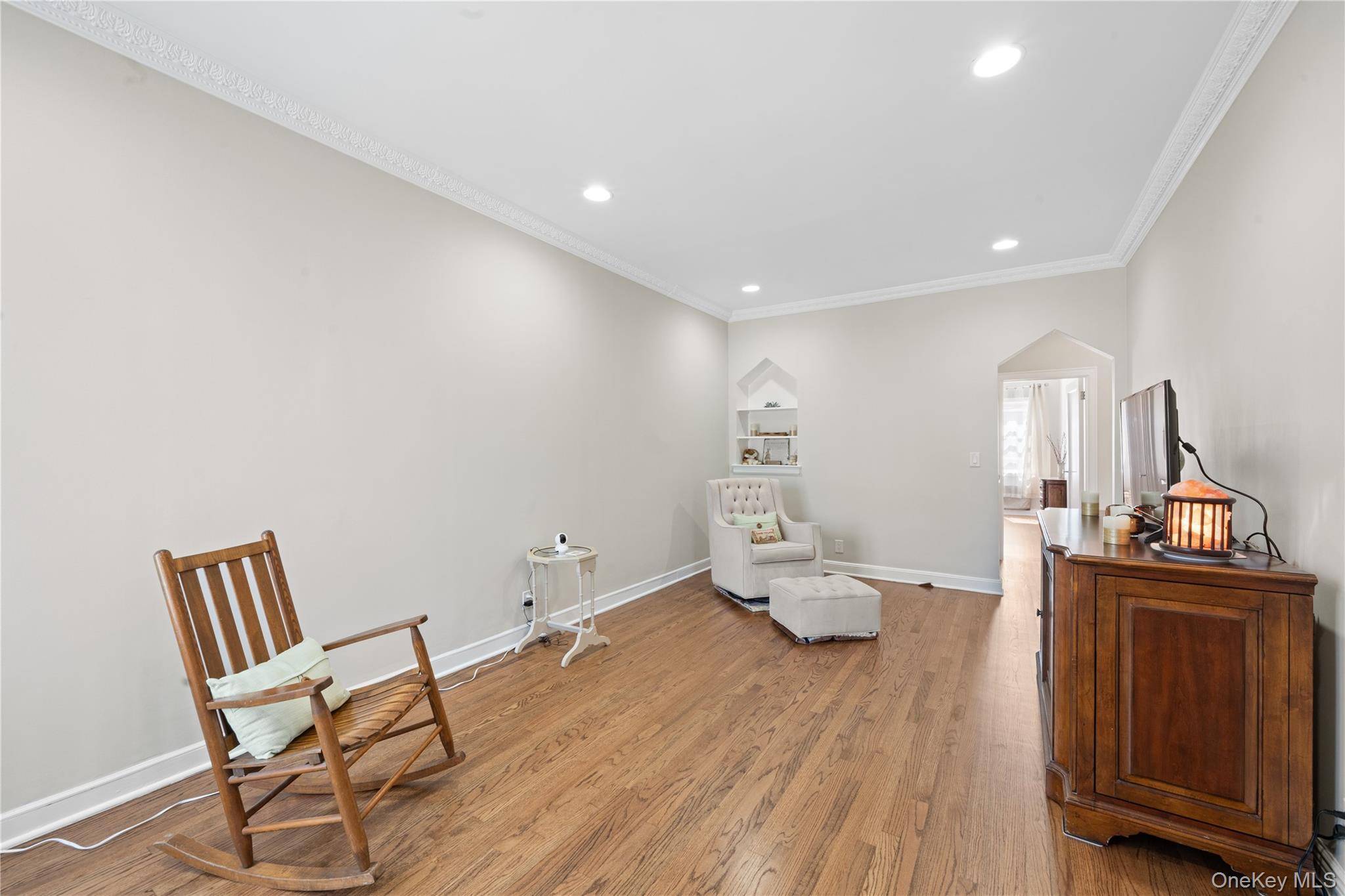 Casa de 2 Dormitorios en Venta en Maspeth - Nueva York - EE. UU. - 2
