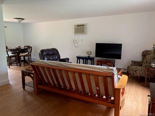 Casa com 2 Quartos à Venda em Middletown - Nova Iorque - EUA - 3