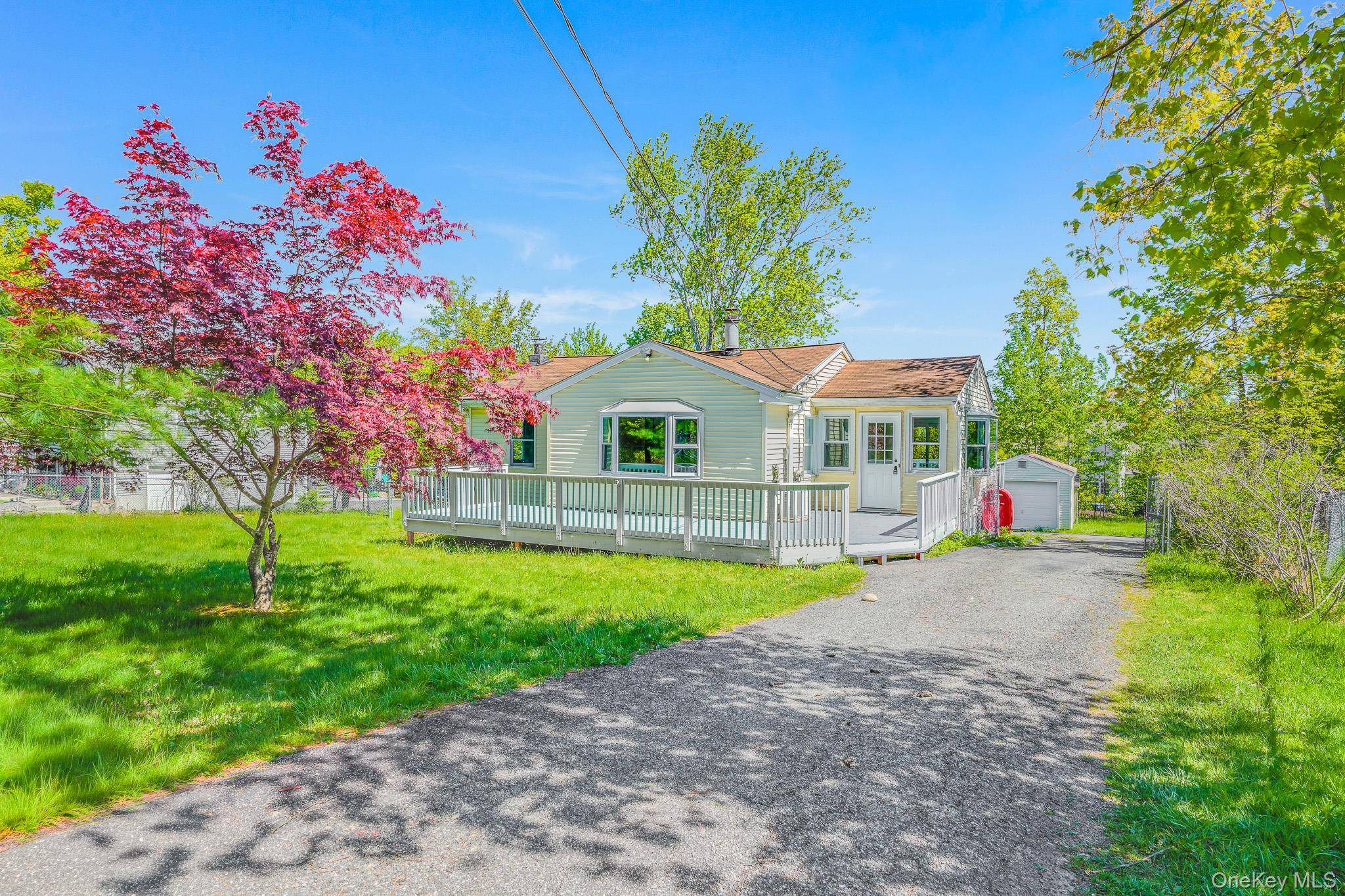 Casa de 2 Dormitorios en Venta en Monroe - Nueva York - EE. UU. - 1