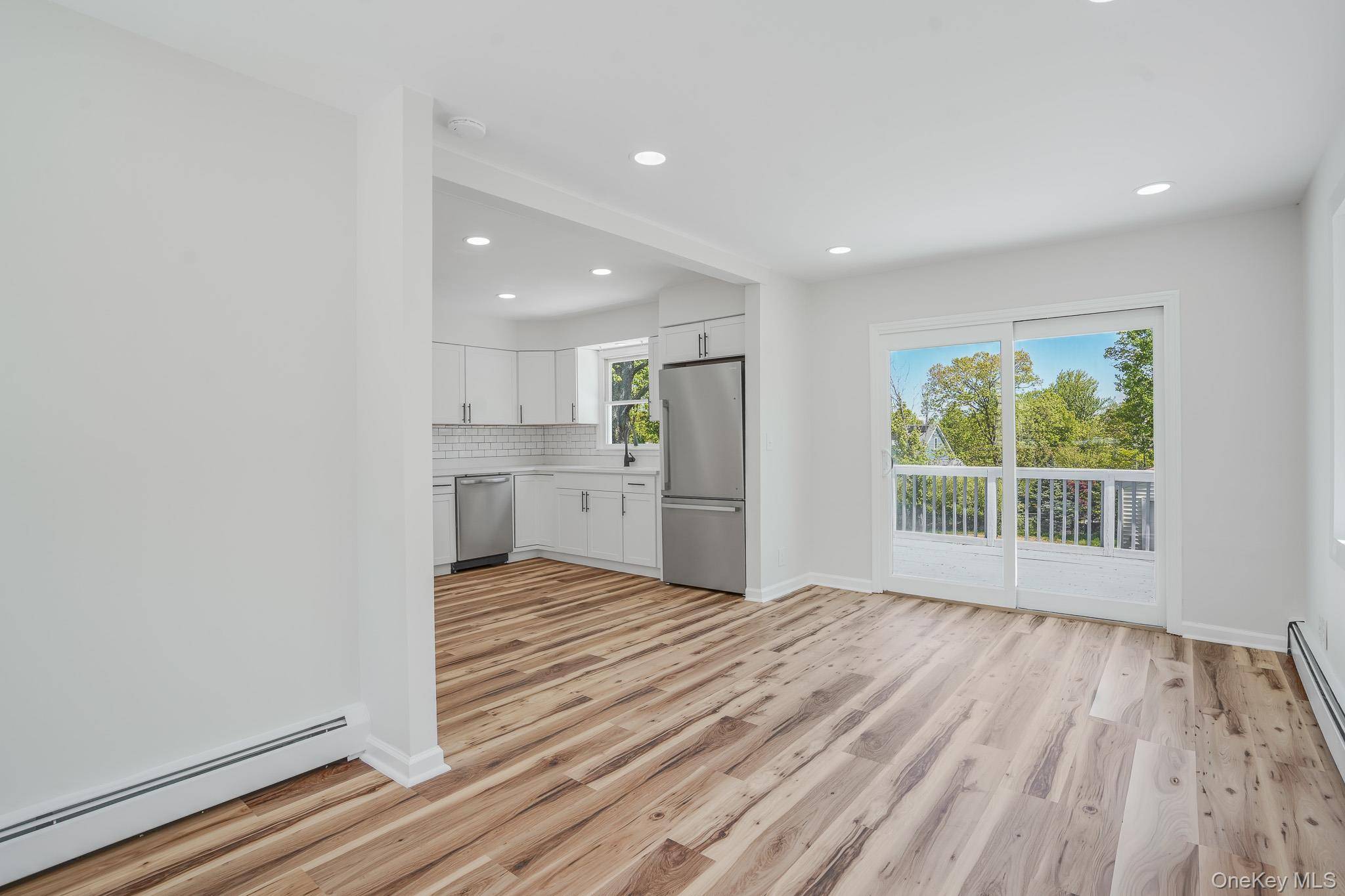 Casa de 2 Dormitorios en Venta en Monroe - Nueva York - EE. UU. - 2