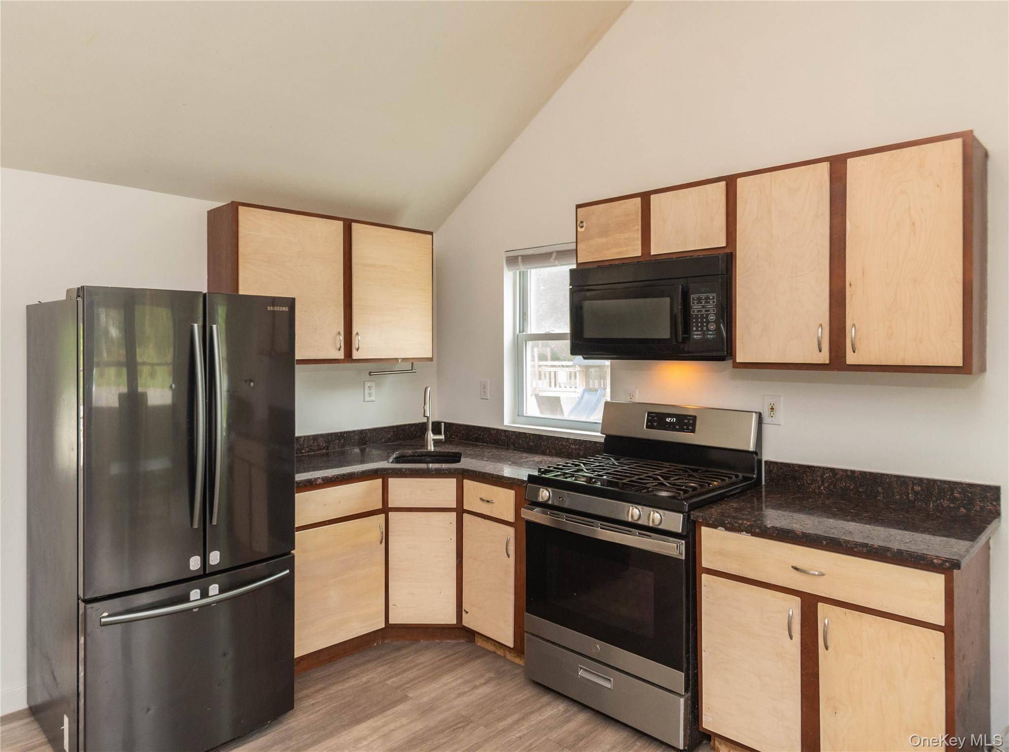 Casa com 2 Quartos à Venda em Montgomery - Nova Iorque - EUA - 8