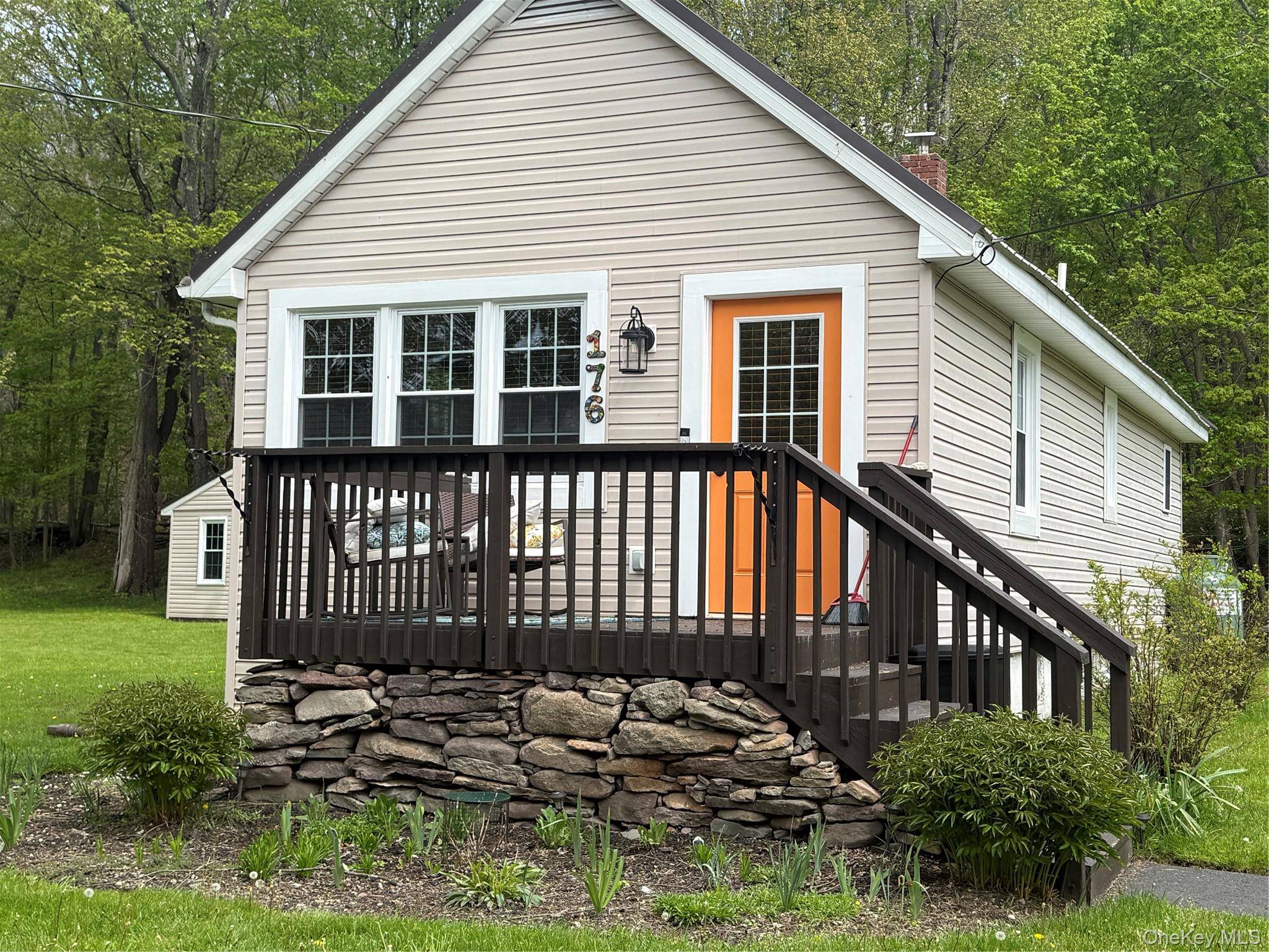 Casa de 2 Dormitorios en Venta en Mountain Dale - Nueva York - EE. UU. - 1