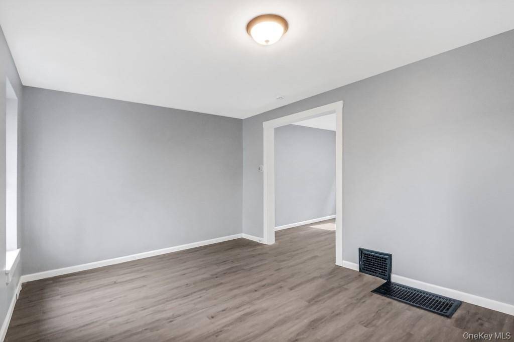 Casa com 2 Quartos à Venda em Newburgh - Nova Iorque - EUA - 6