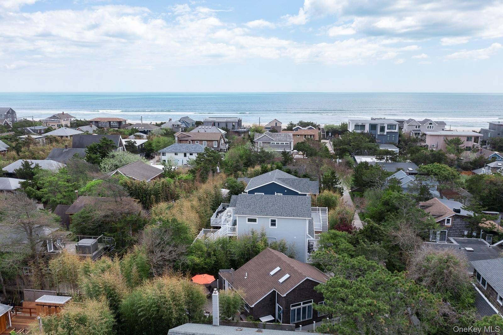 Casa com 2 Quartos à Venda em Ocean Beach - Nova Iorque - EUA - 2