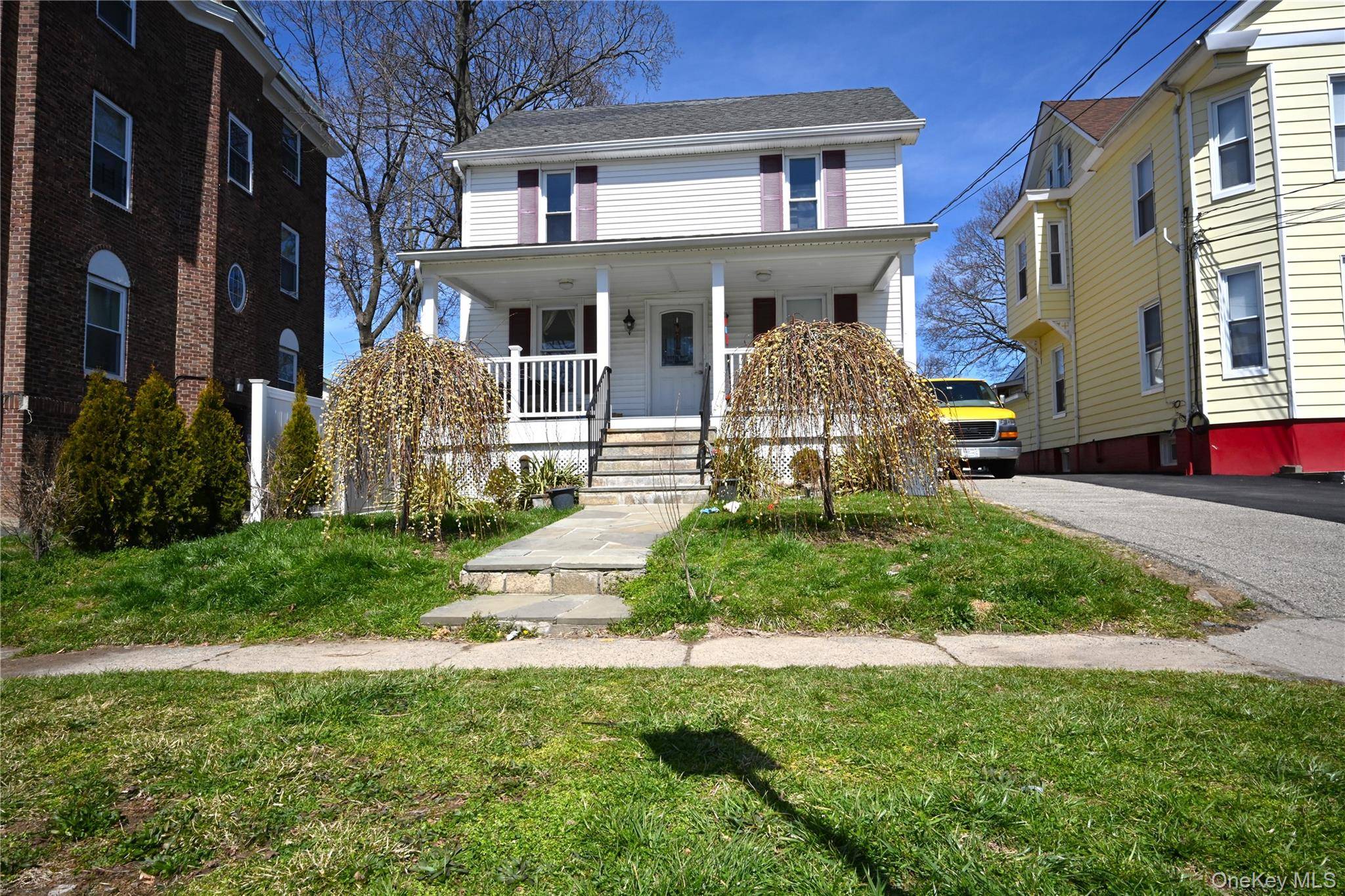 Casa com 2 Quartos à Venda em Ossining - Nova Iorque - EUA - 1
