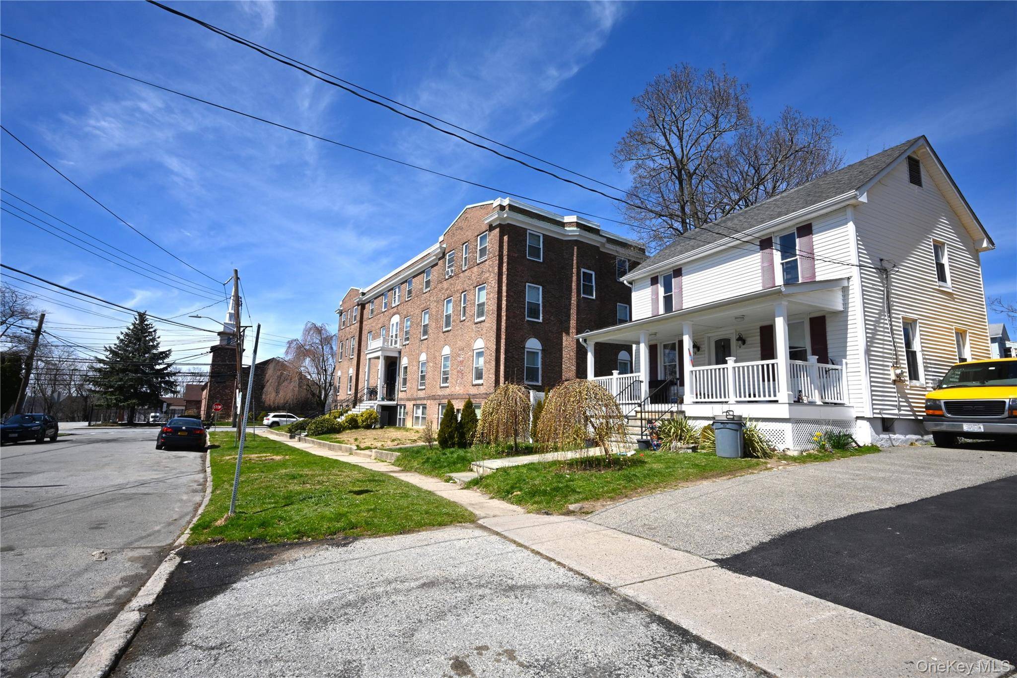 Casa com 2 Quartos à Venda em Ossining - Nova Iorque - EUA - 2