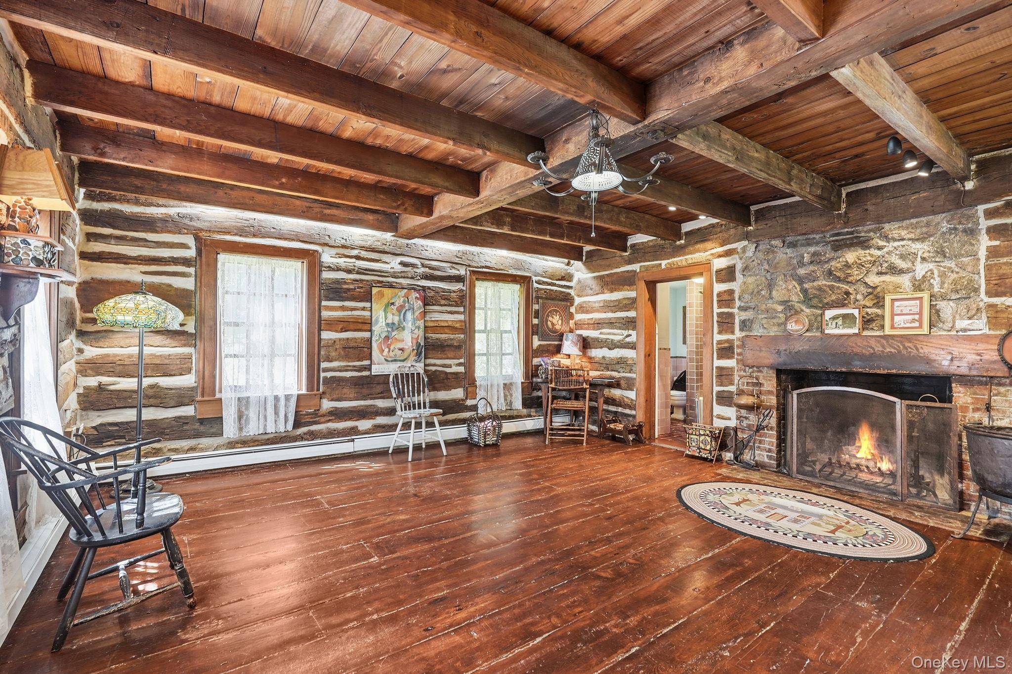 Casa de 2 Dormitorios en Venta en Ossining - Nueva York - EE. UU. - 1