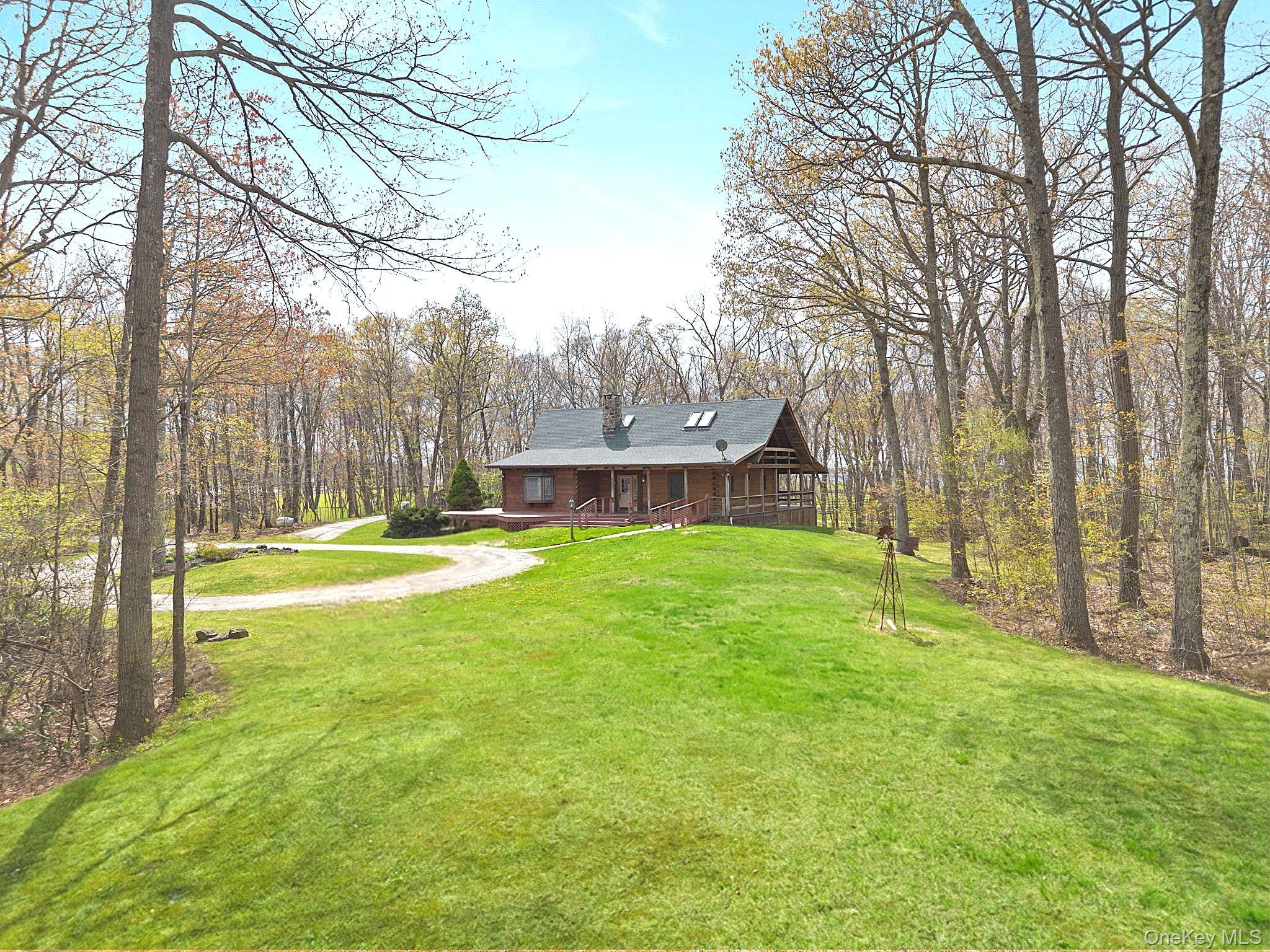 Casa com 2 Quartos à Venda em Pawling - Nova Iorque - EUA - 1