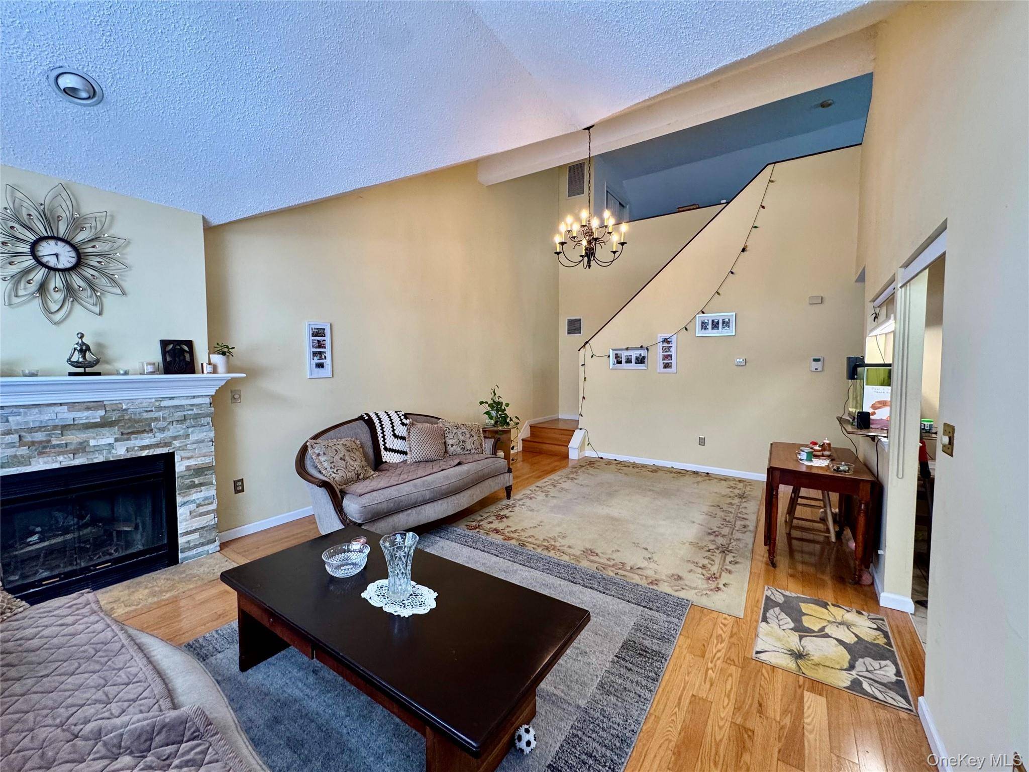 Casa com 2 Quartos à Venda em Pawling - Nova Iorque - EUA - 3