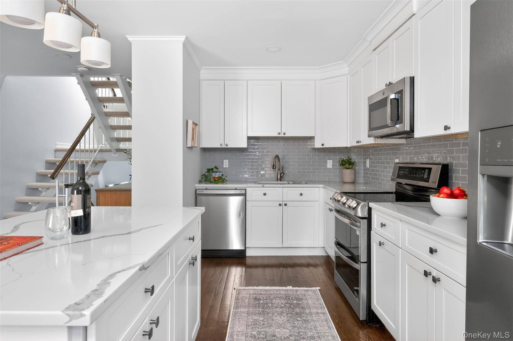 2 Bedroom Home for Sale in Pelham - New York - USA - 5