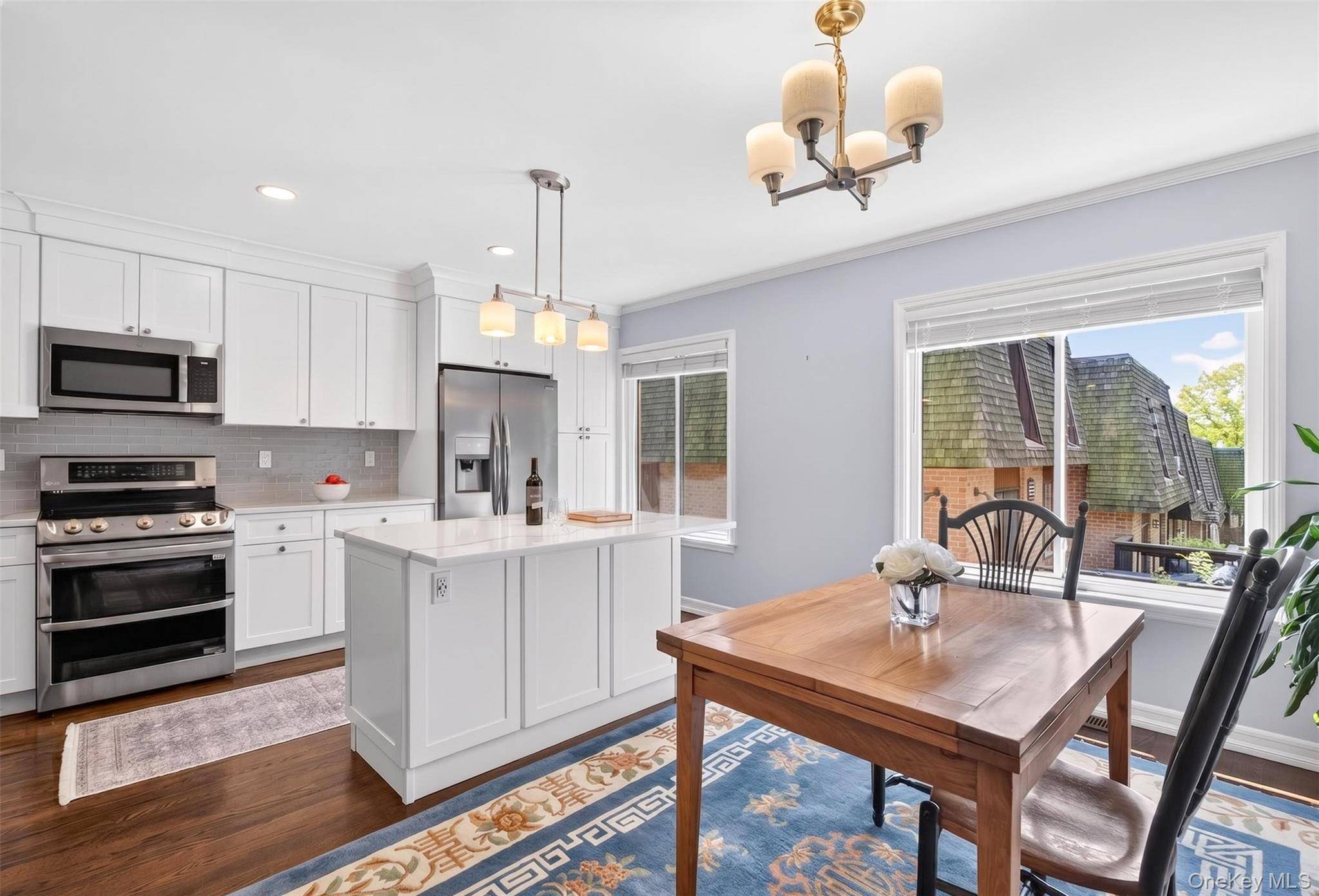 2 Bedroom Home for Sale in Pelham - New York - USA - 8