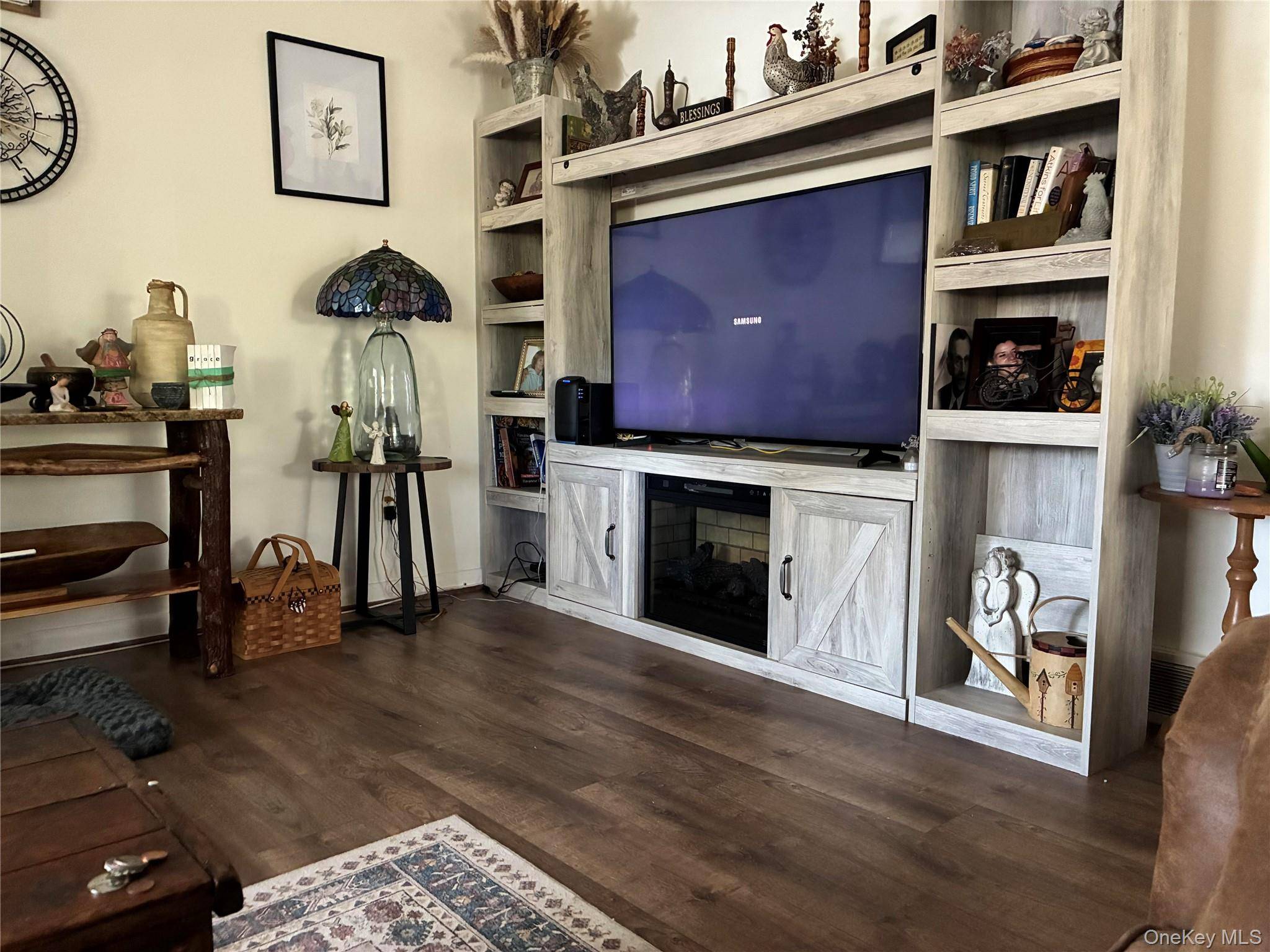 Casa de 2 Dormitorios en Venta en Poughkeepsie - Nueva York - EE. UU. - 6