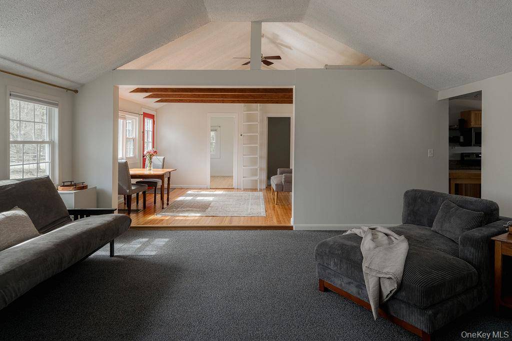 Casa de 2 Dormitorios en Venta en Rhinebeck - Nueva York - EE. UU. - 8