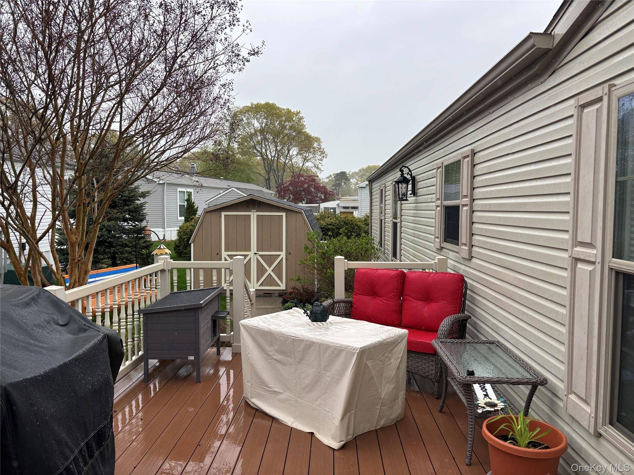 2 Bedroom Home for Sale in Riverhead - New York - USA - 2