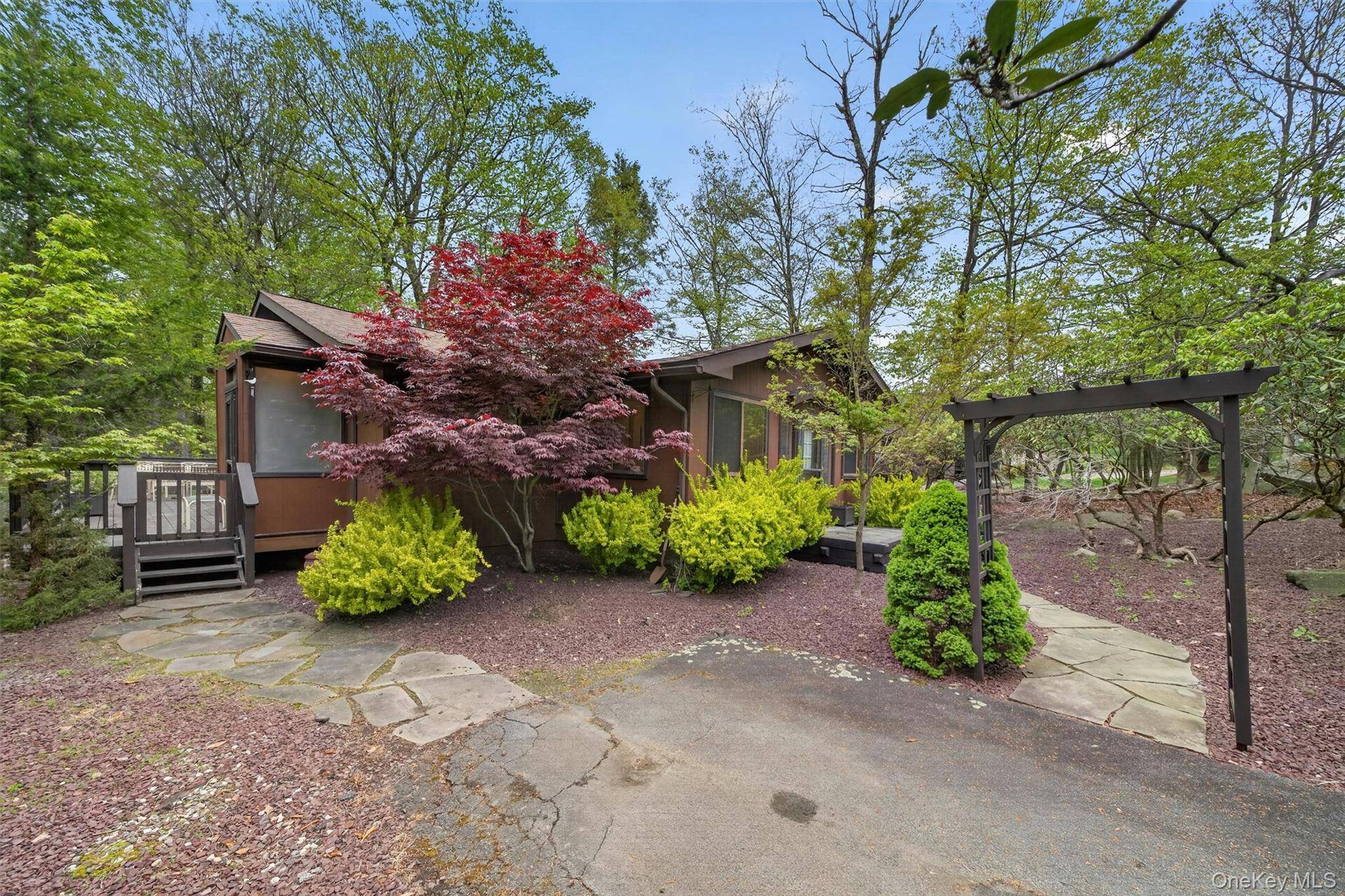 Casa com 2 Quartos à Venda em Rock Hill - Nova Iorque - EUA - 1