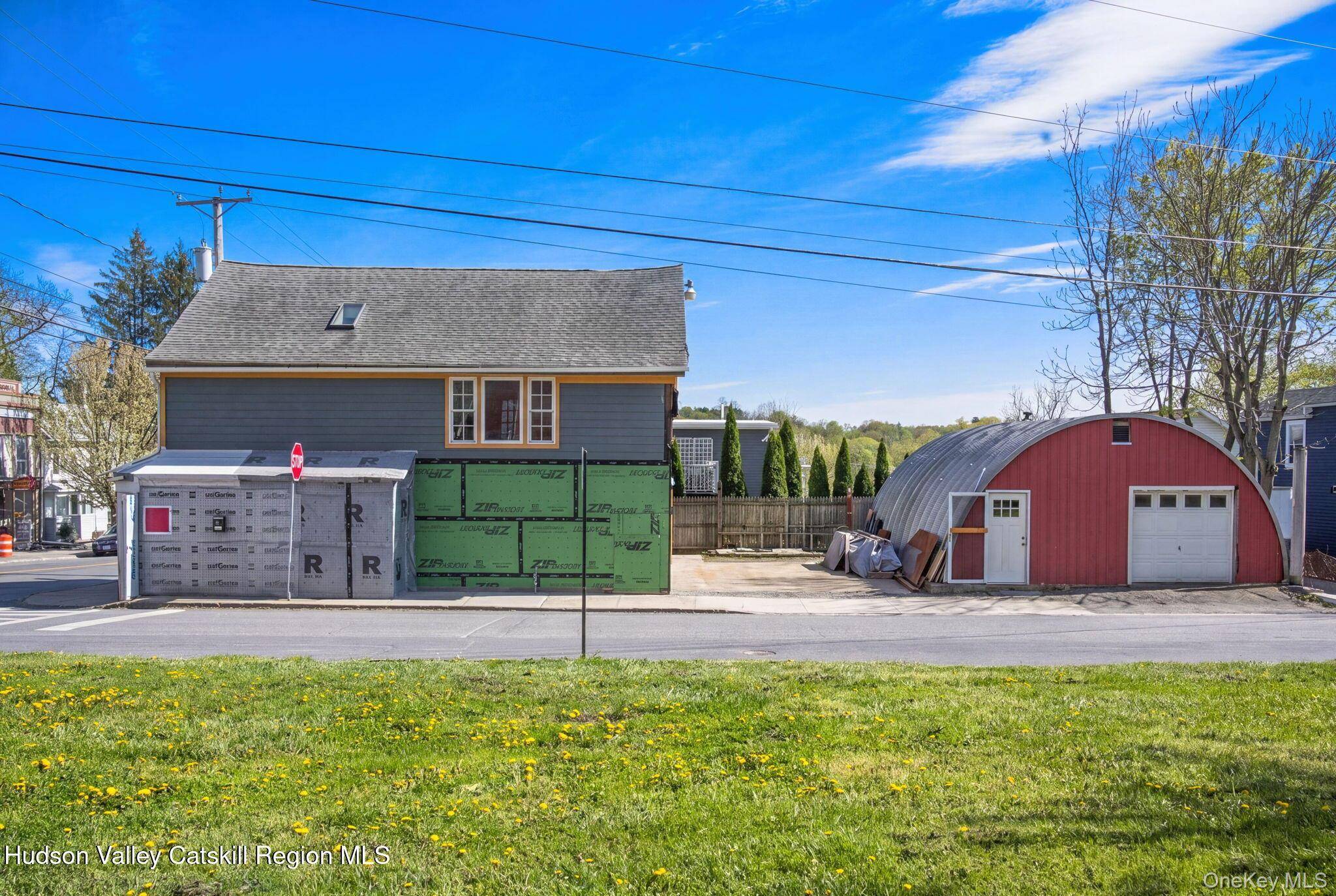 Casa de 2 Dormitorios en Venta en Saugerties - Nueva York - EE. UU. - 3