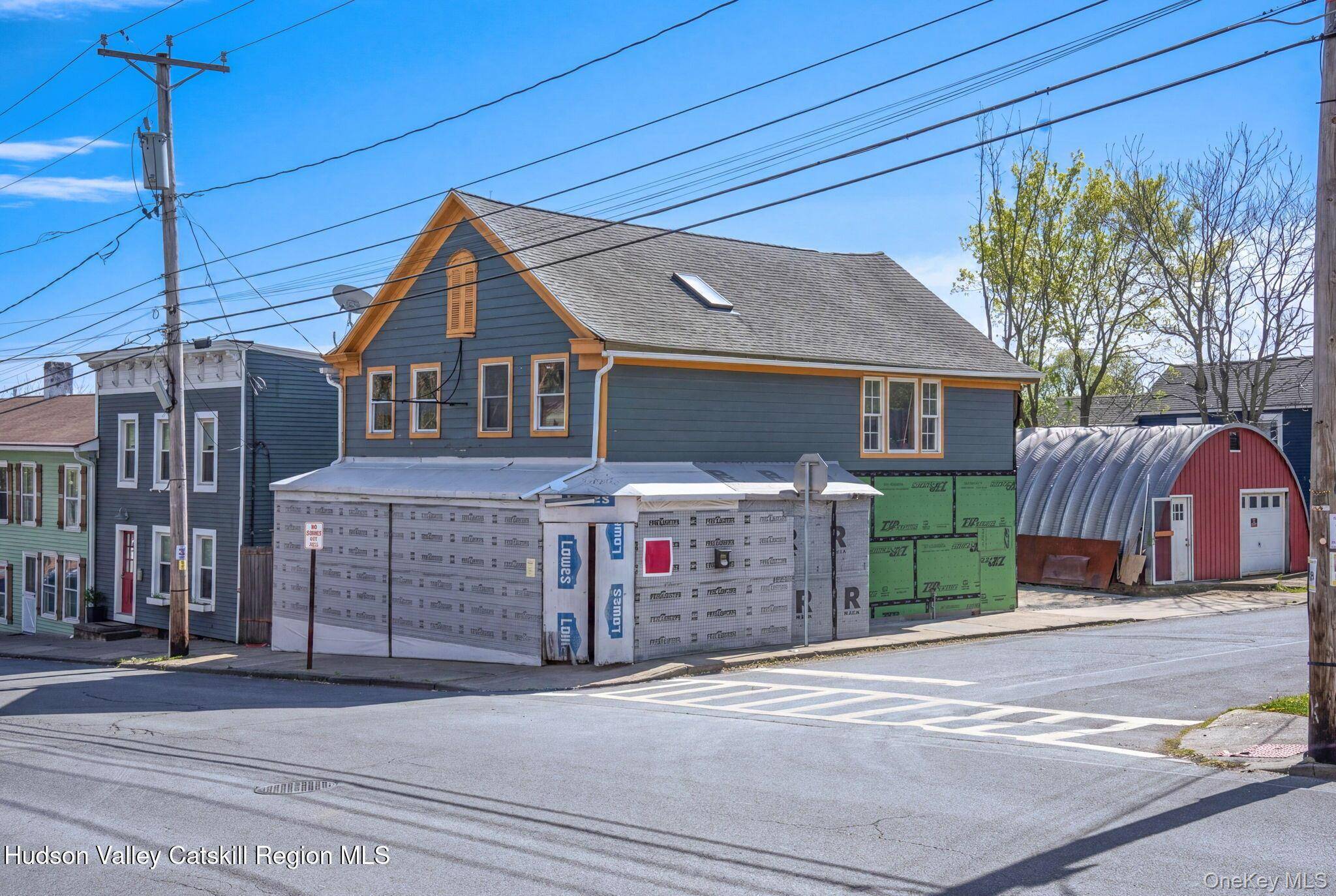 Casa de 2 Dormitorios en Venta en Saugerties - Nueva York - EE. UU. - 4