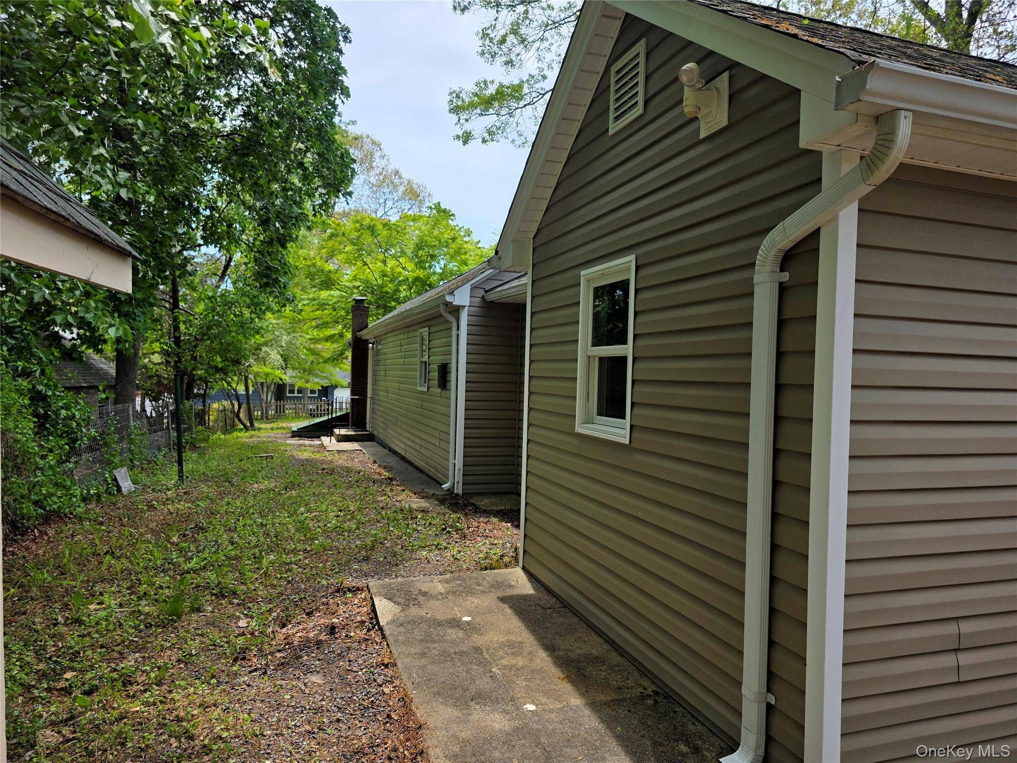 Casa com 2 Quartos à Venda em Selden - Nova Iorque - EUA - 7