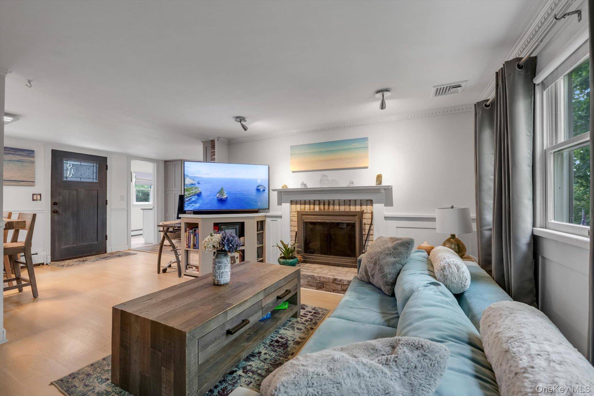 Casa com 2 Quartos à Venda em South Huntington - Nova Iorque - EUA - 4