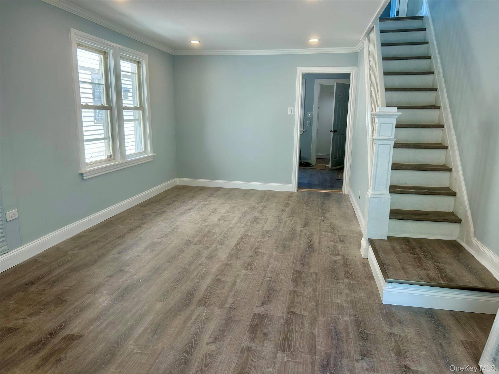 Casa com 2 Quartos à Venda em South Ozone Park - Nova Iorque - EUA - 1