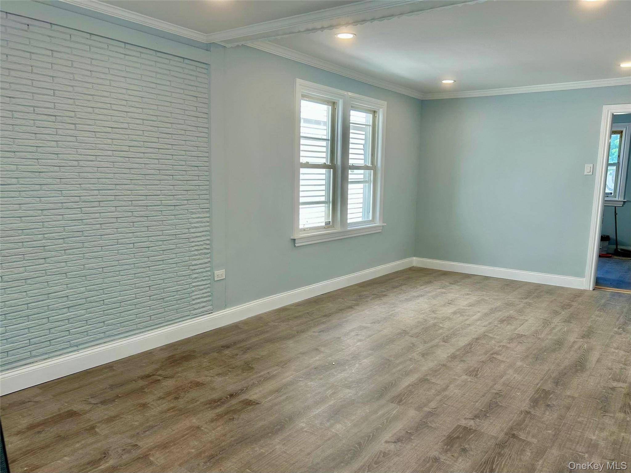 Casa com 2 Quartos à Venda em South Ozone Park - Nova Iorque - EUA - 2