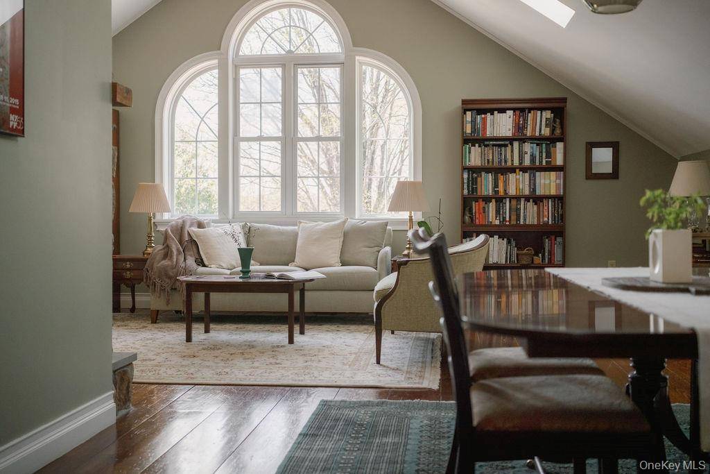 2 Bedroom Home for Sale in Staatsburg - New York - USA - 5