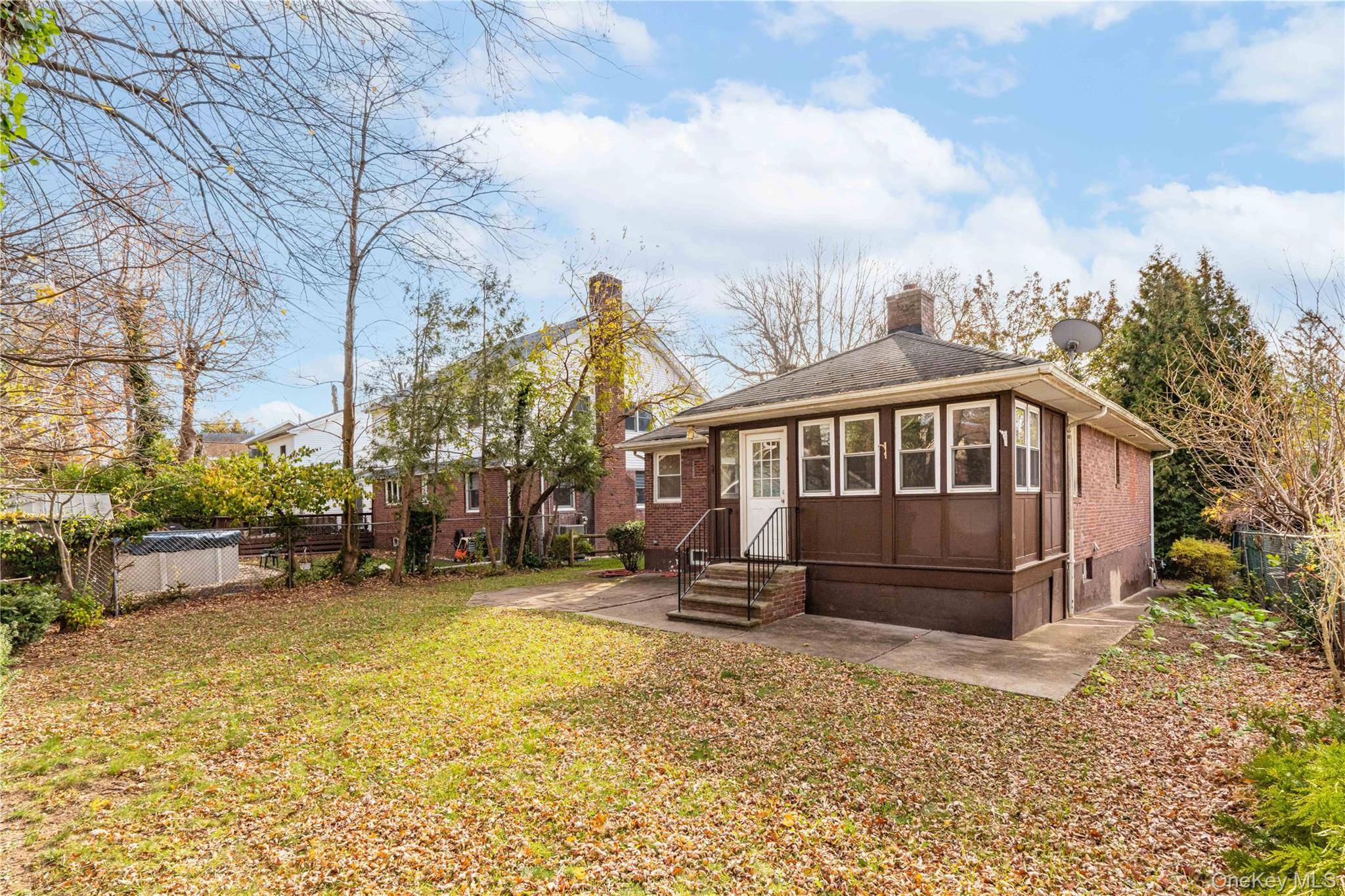 Casa com 2 Quartos à Venda em Staten Island - Nova Iorque - EUA - 2