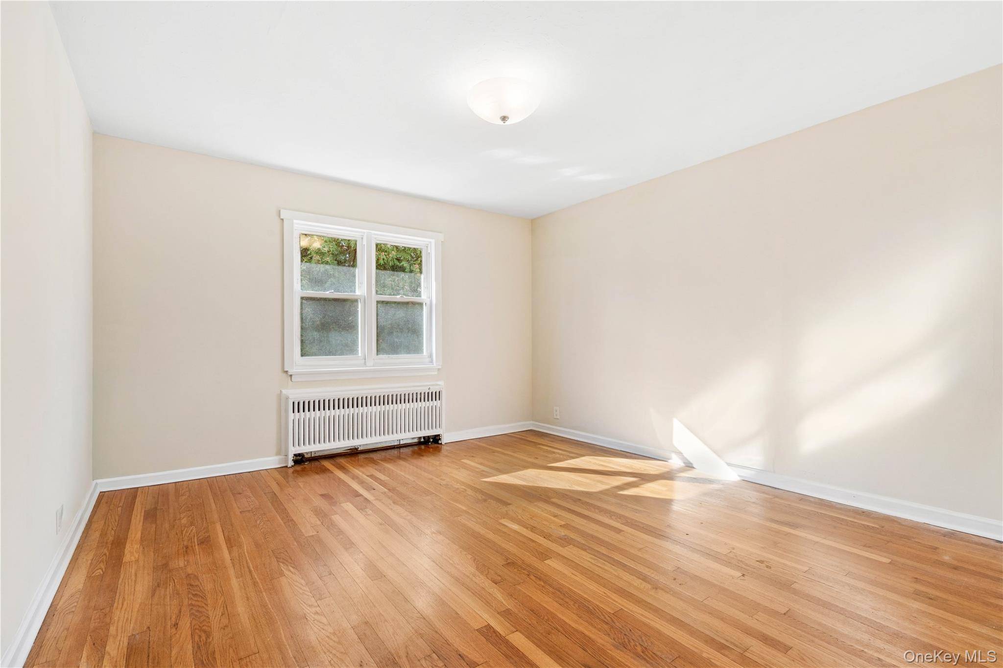 Casa com 2 Quartos à Venda em Staten Island - Nova Iorque - EUA - 7