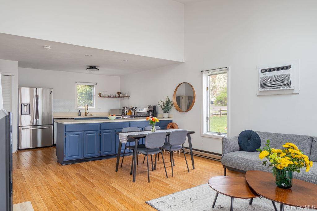 Casa com 2 Quartos à Venda em Swan Lake - Nova Iorque - EUA - 6