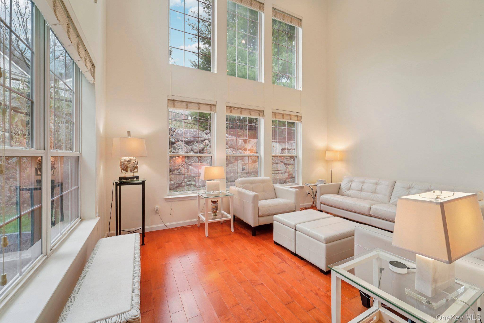 Casa de 2 Dormitorios en Venta en Tuxedo Park - Nueva York - EE. UU. - 5