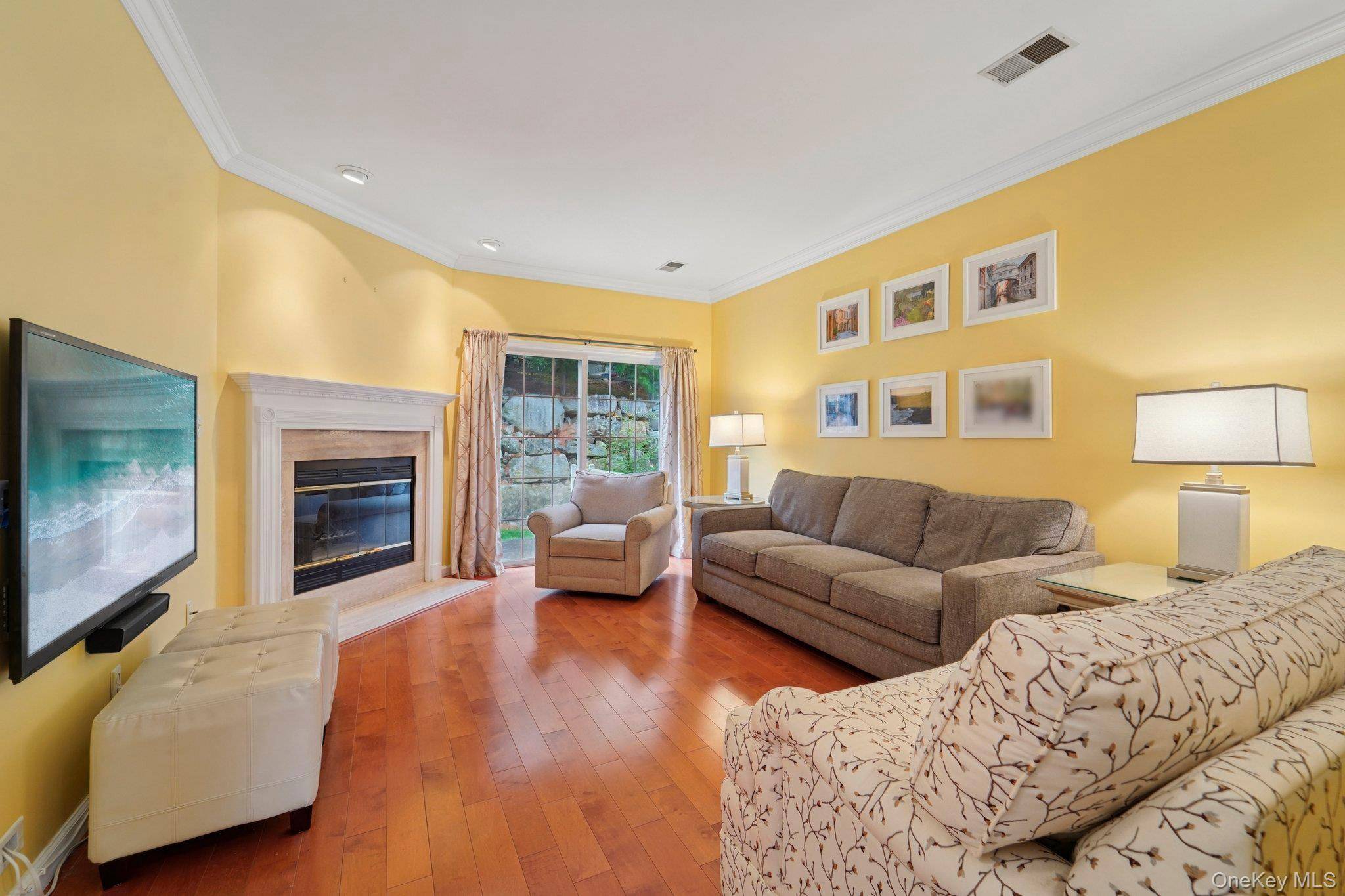 Casa de 2 Dormitorios en Venta en Tuxedo Park - Nueva York - EE. UU. - 7