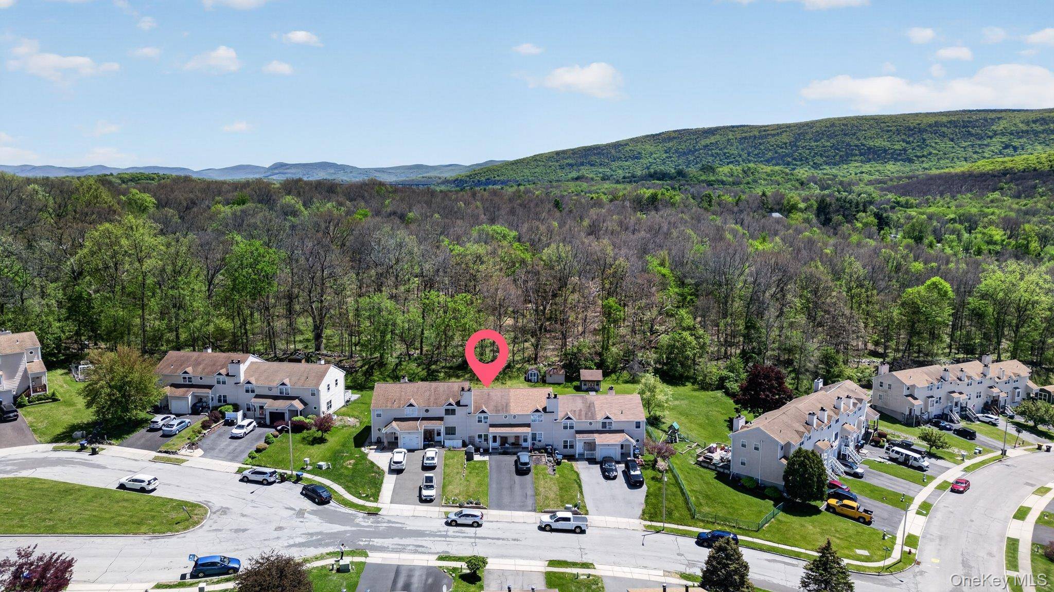 Casa de 2 Dormitorios en Venta en Washingtonville - Nueva York - EE. UU. - 2