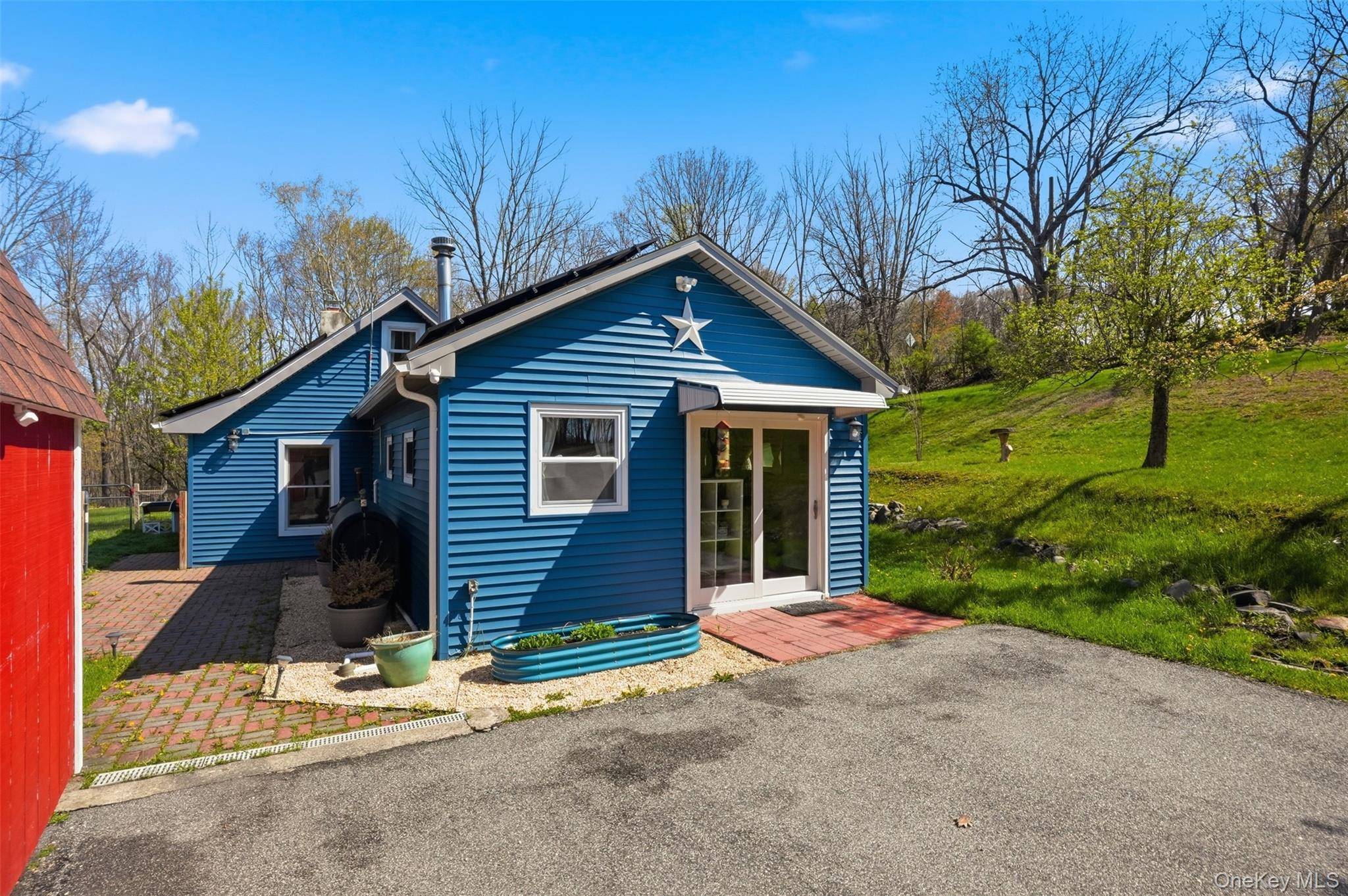 2 Bedroom Home for Sale in Westtown - New York - USA - 3