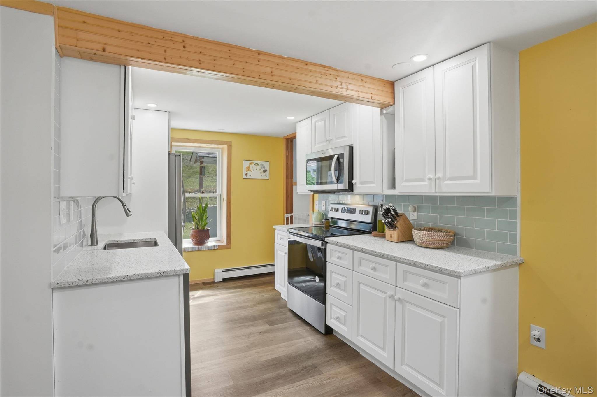 2 Bedroom Home for Sale in Westtown - New York - USA - 6
