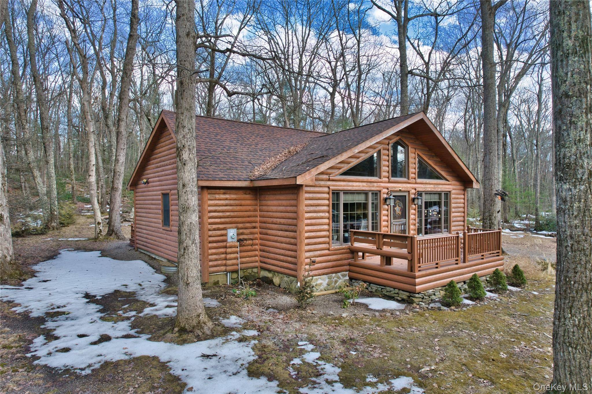 Casa de 2 Dormitorios en Venta en Wurtsboro - Nueva York - EE. UU. - 1