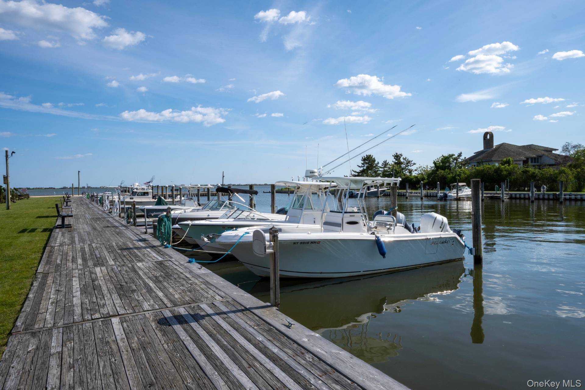 Casa de 3 Dormitorios en Venta en East Quogue, Nueva York, EE. UU. - 3