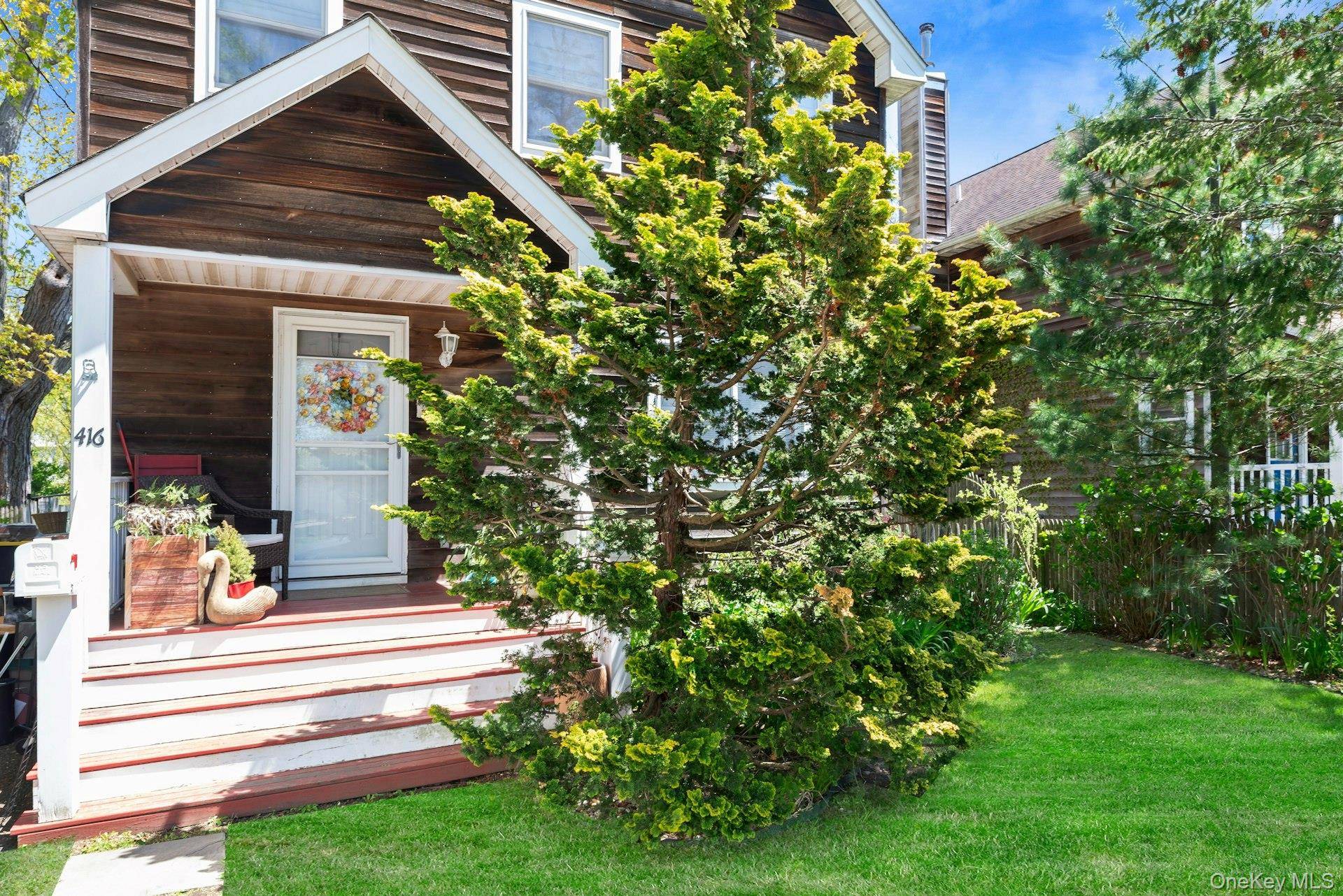 Casa de 3 Dormitorios Frente al Mar en Venta en Greenport - Nueva York - EE. UU. - 2