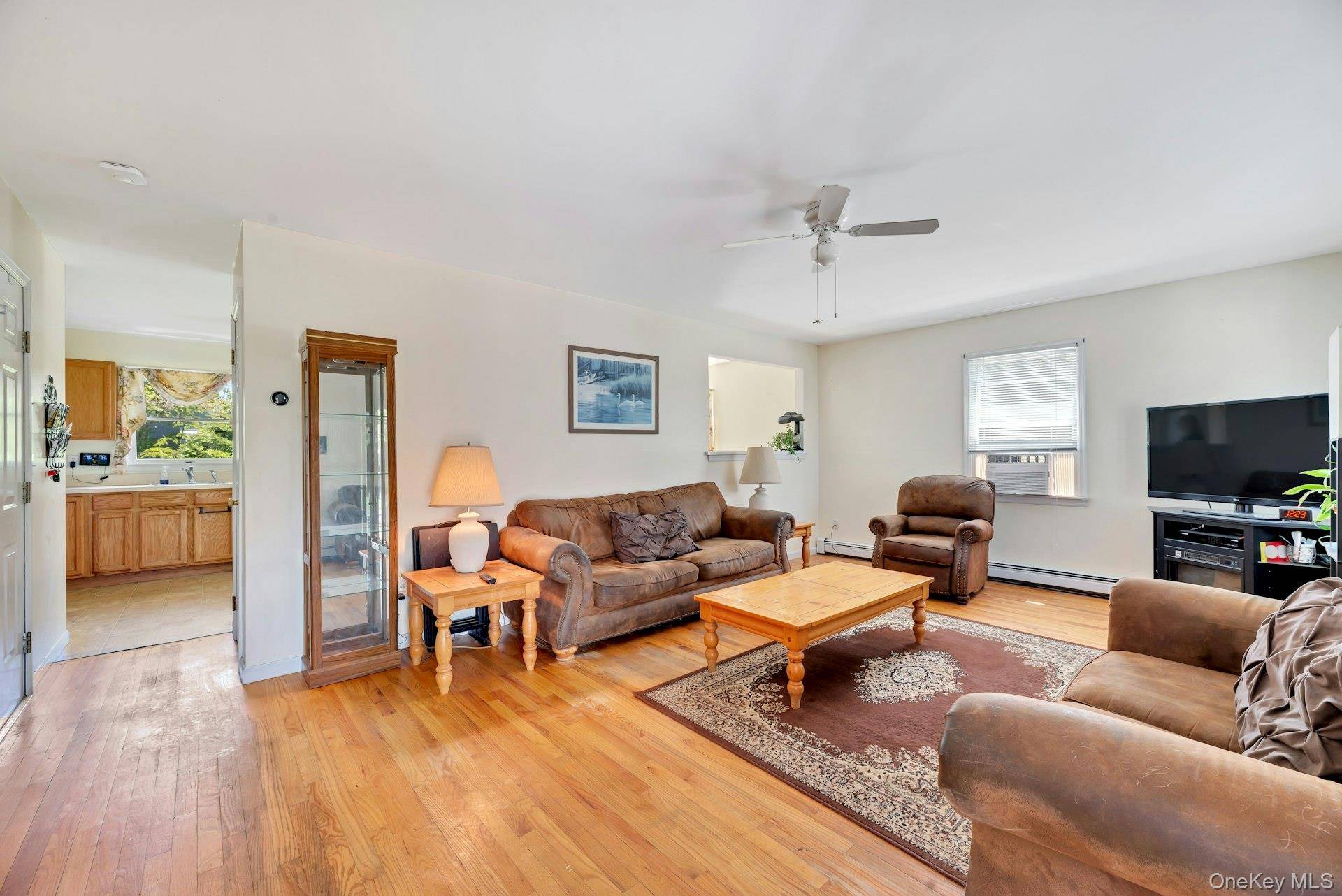 Casa de 3 Dormitorios Frente al Mar en Venta en Greenport - Nueva York - EE. UU. - 4