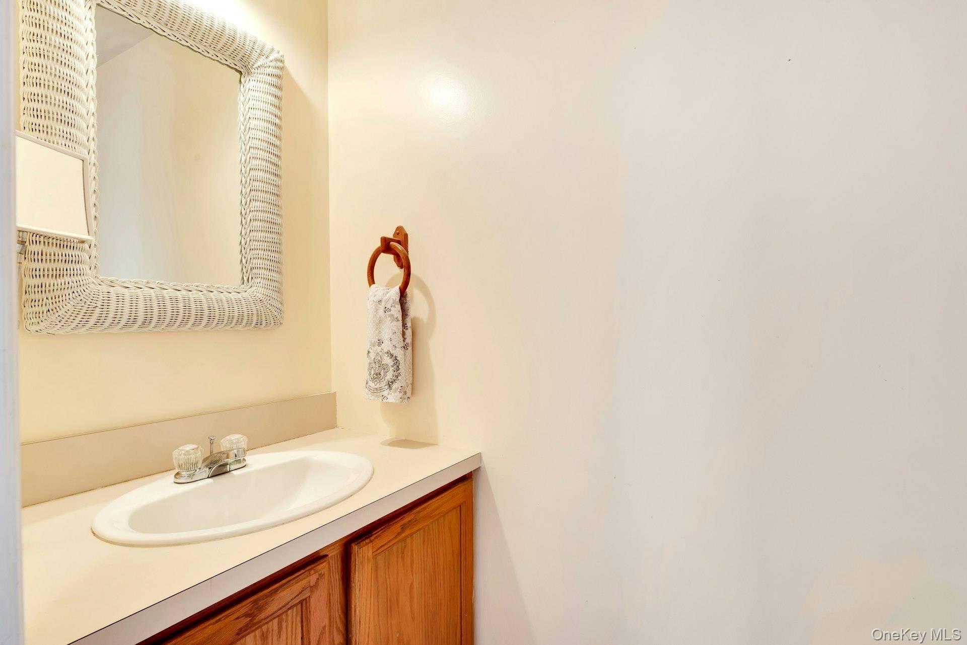 Casa de 3 Dormitorios Frente al Mar en Venta en Greenport - Nueva York - EE. UU. - 7