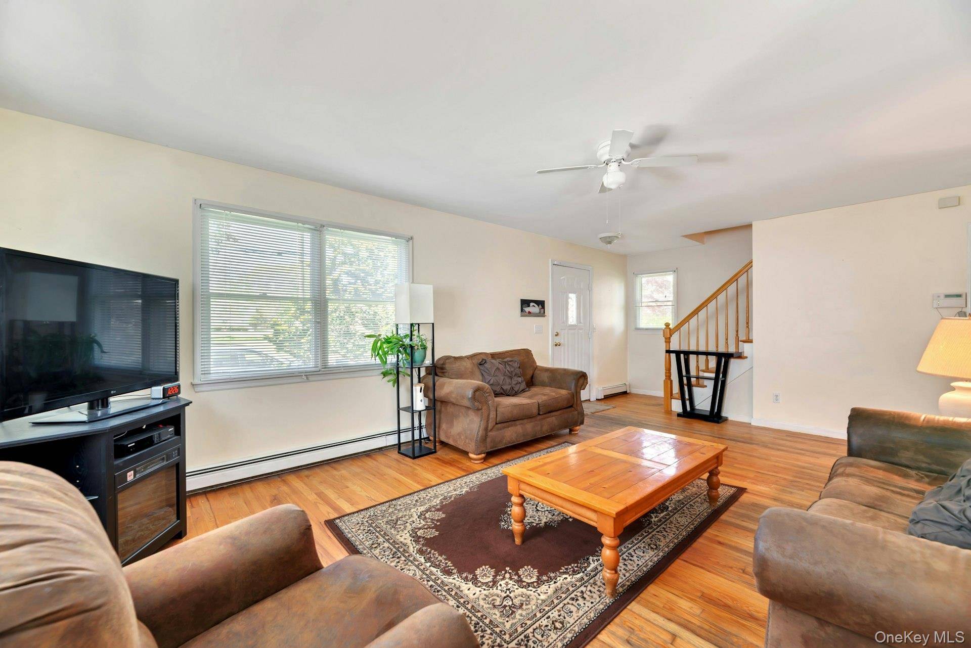 Casa de 3 Dormitorios Frente al Mar en Venta en Greenport - Nueva York - EE. UU. - 8