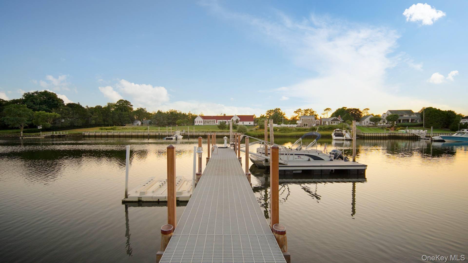 Casa com 3 Quartos à Beira-Mar à Venda em Hampton Bays - Nova Iorque - EUA - 3