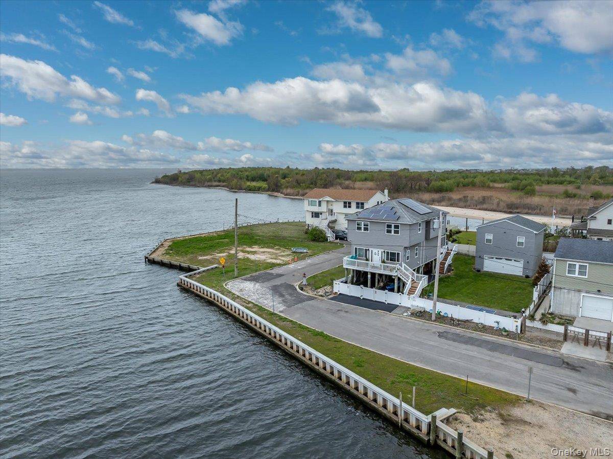 Casa com 3 Quartos à Beira-Mar à Venda em Lindenhurst - Nova Iorque - EUA - 7