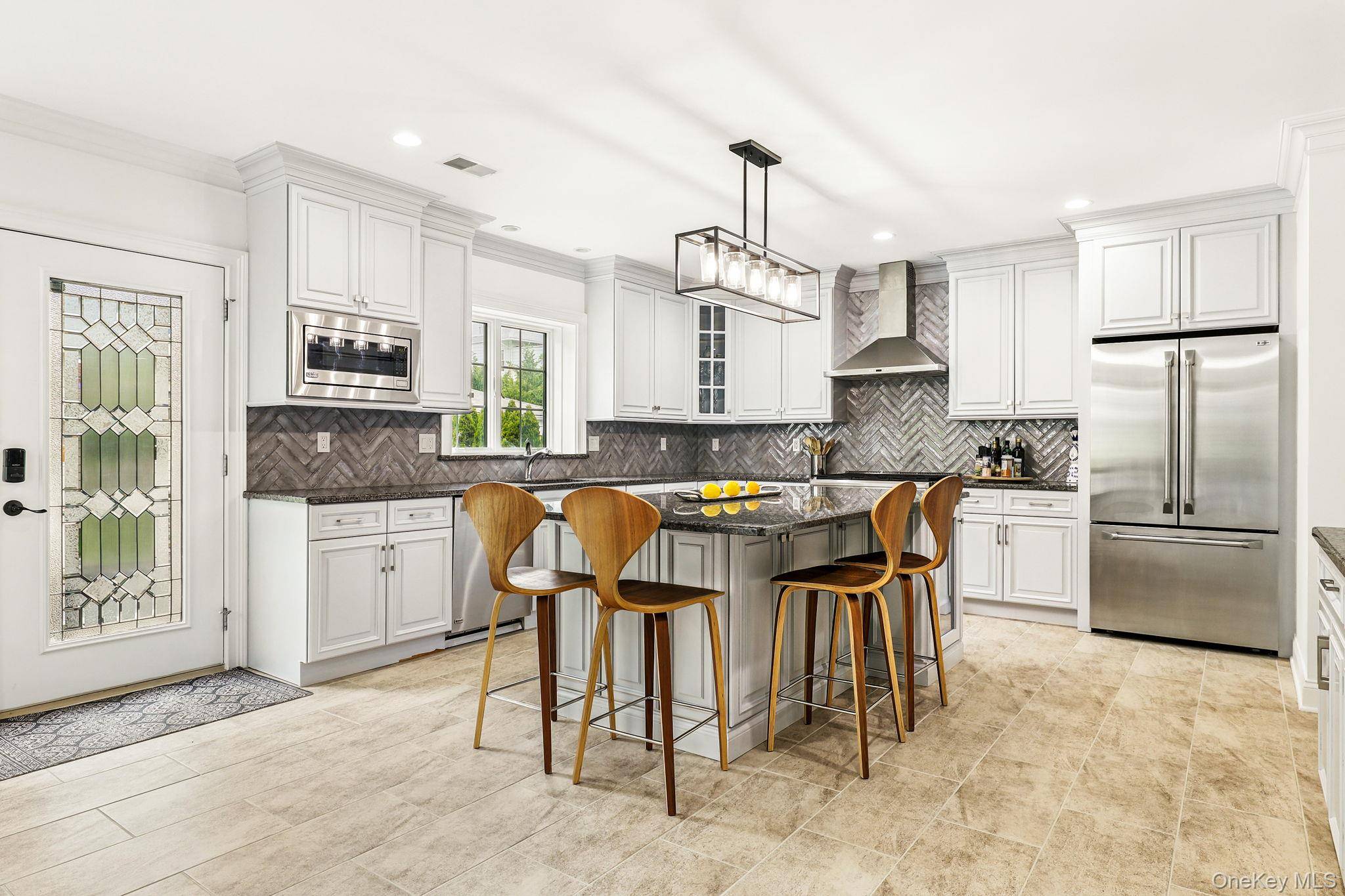 3 Bedroom Waterfront Home for Sale in New Rochelle - New York - USA - 5