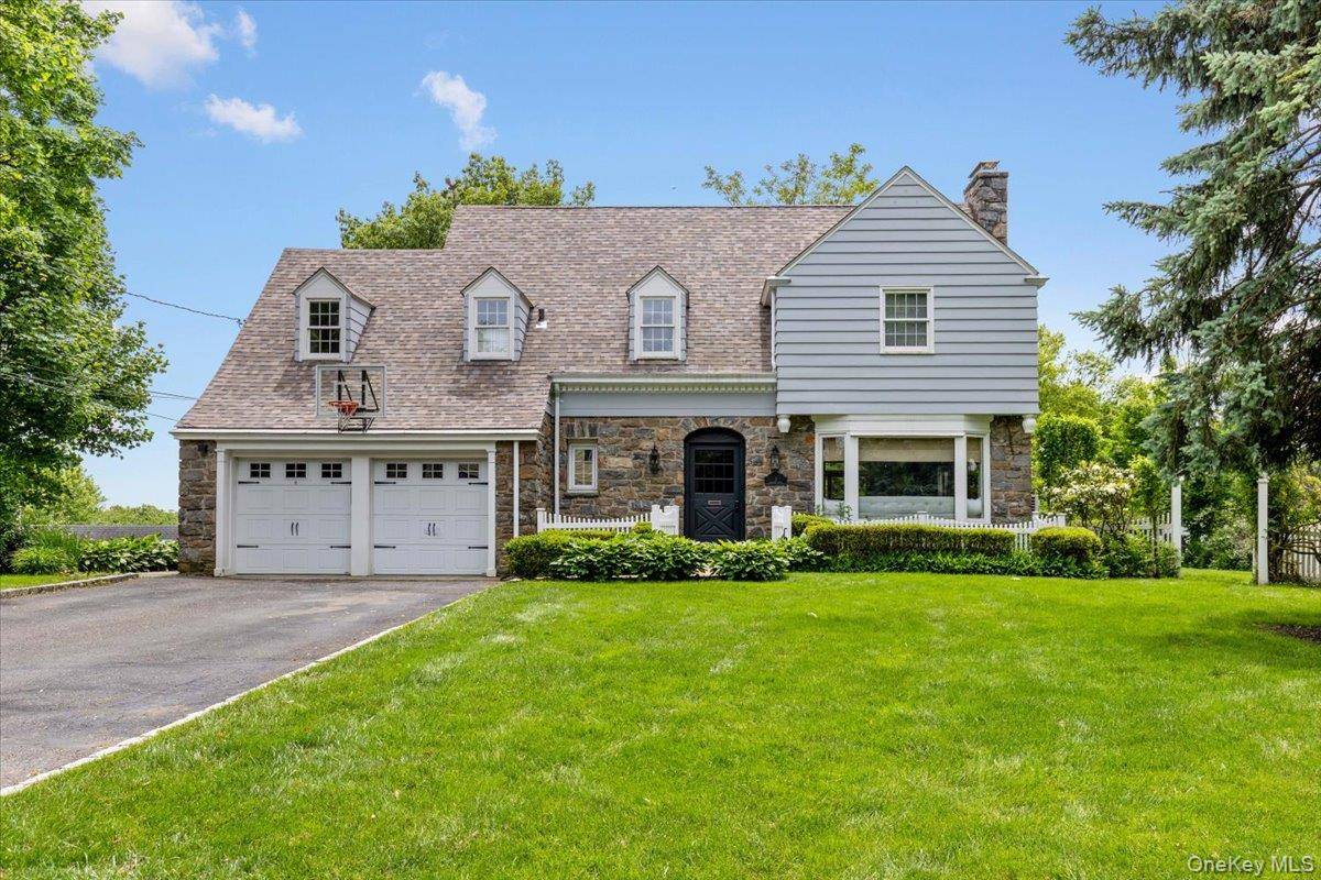 Casa de 3 Dormitorios Frente al Mar en Venta en Port Chester - Nueva York - EE. UU. - 1