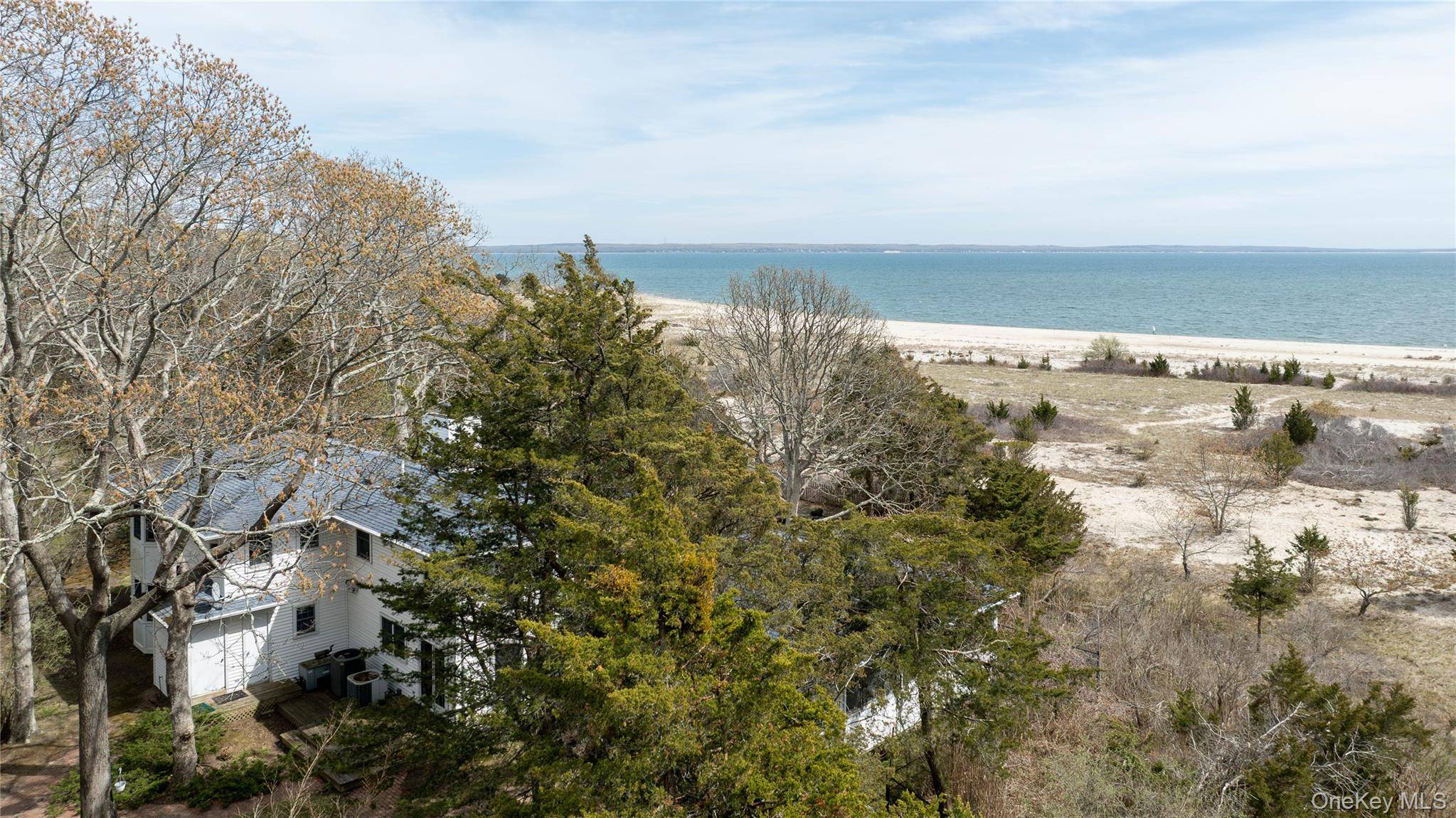 Casa com 3 Quartos à Beira-Mar à Venda em Southold - Nova Iorque - EUA - 5